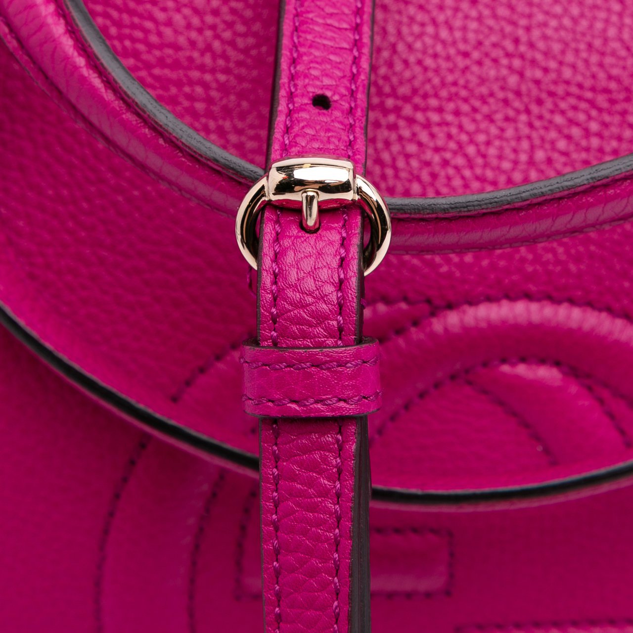 Gucci Small Leather Soho Cellarius Satchel Roze