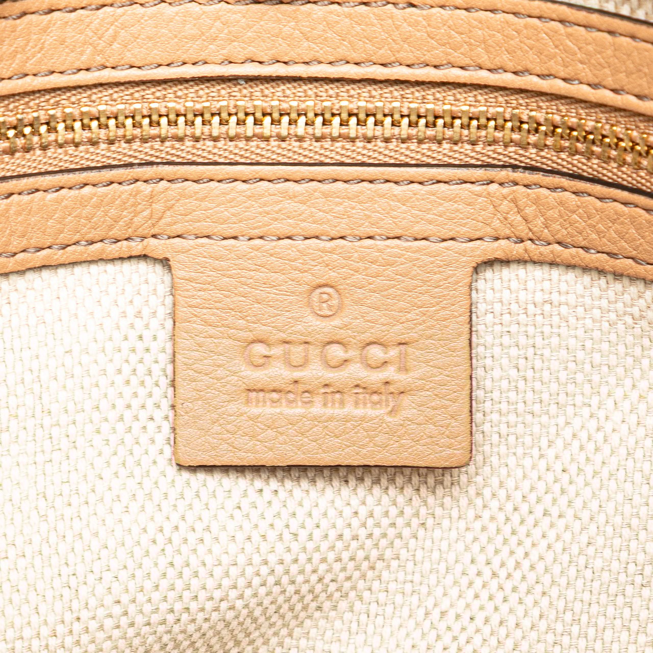 Gucci Medium Leather Soho Chain Tote Bruin