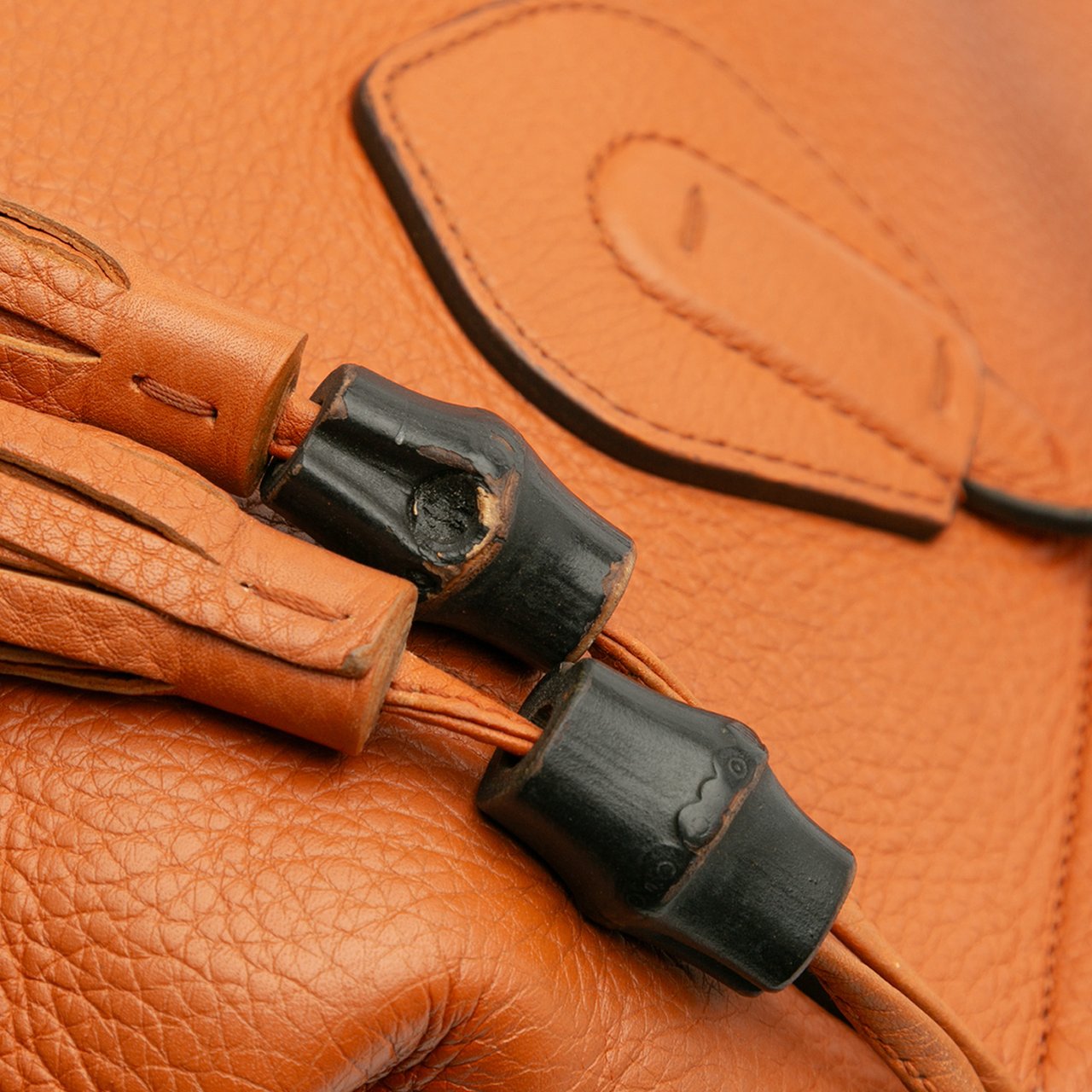 Gucci Leather Lady Tassel Top Handle Bag Oranje