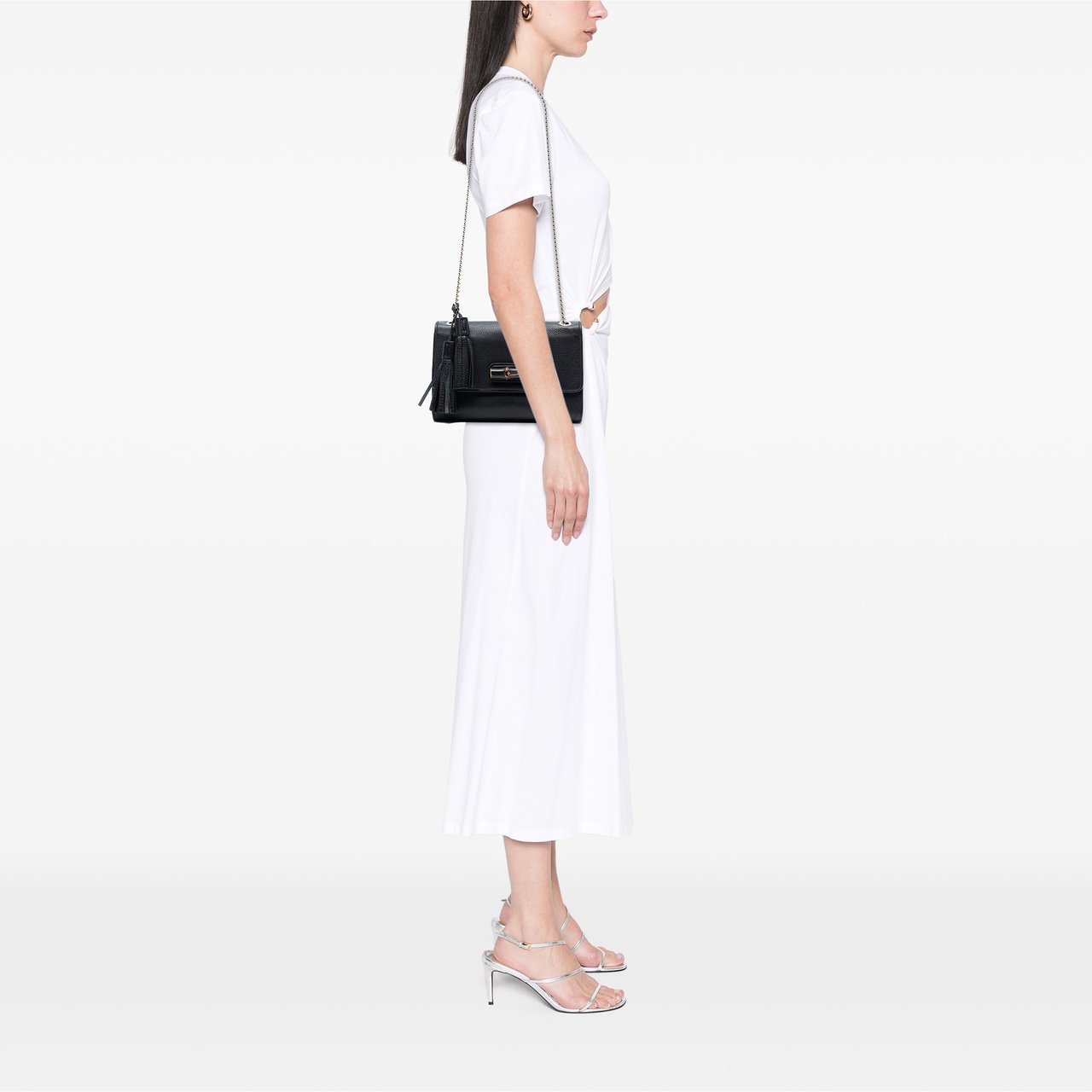 Gucci Medium Leather Miss Bamboo Crossbody Zwart