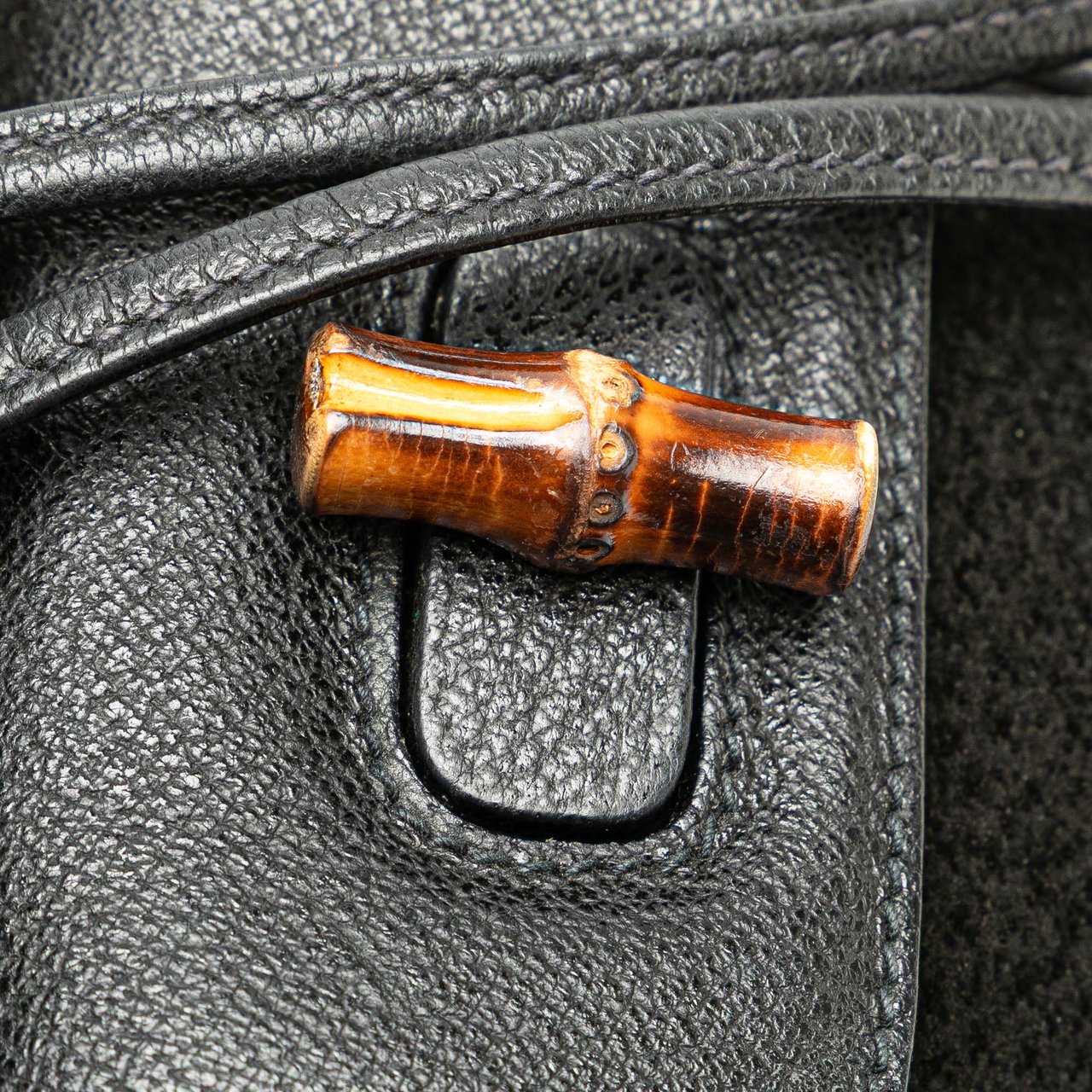 Gucci Suede Bamboo Backpack Zwart