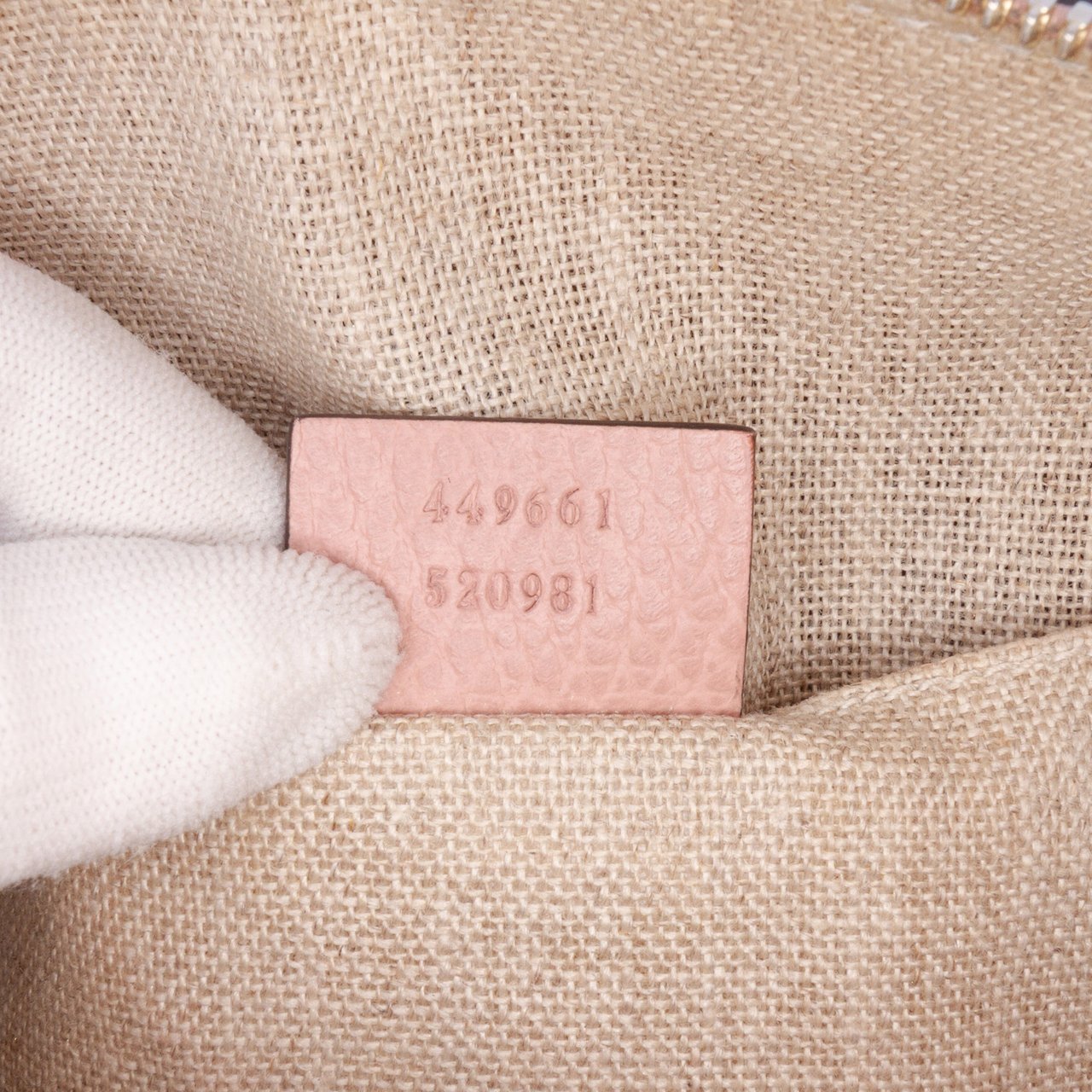 Gucci Mini Leather GG Charm Dome Satchel Roze
