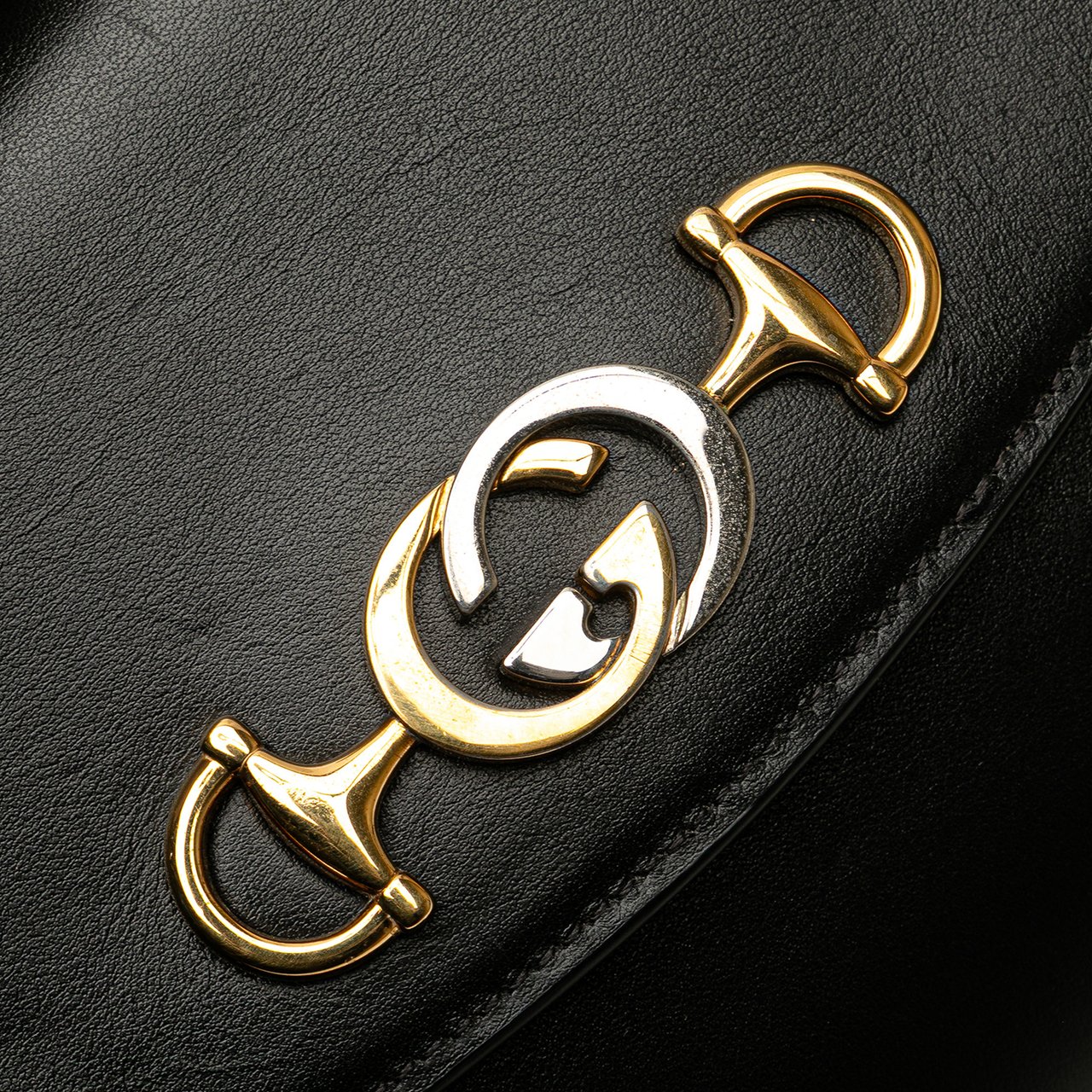 Gucci Small Leather Zumi Satchel Zwart