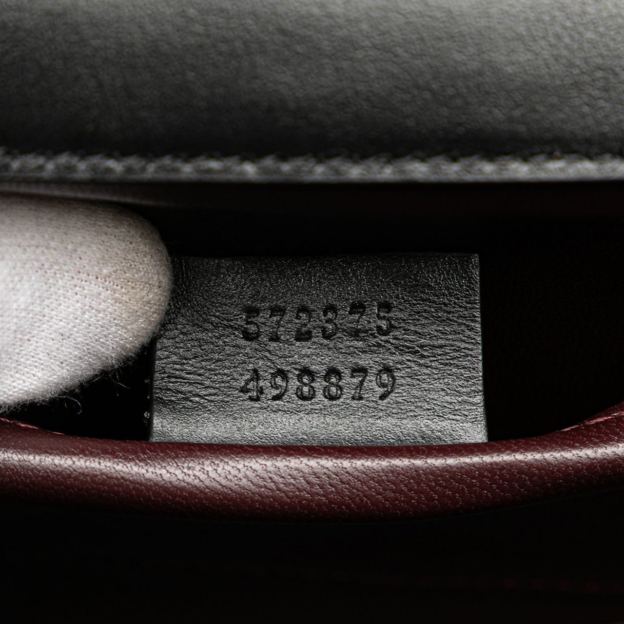 Gucci Small Leather Zumi Satchel Zwart