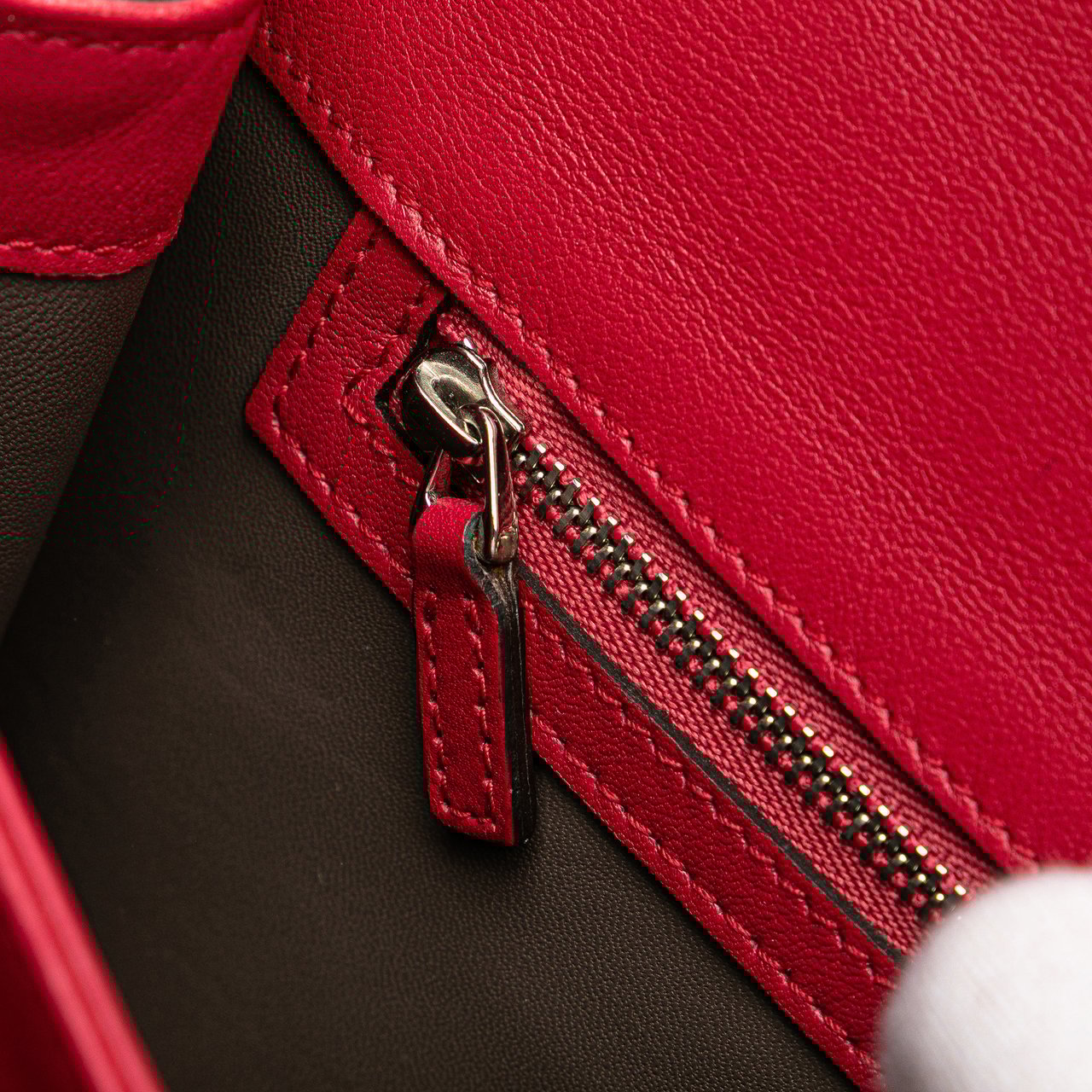 Gucci Medium Patent Dollar Interlocking G Crossbody Rood