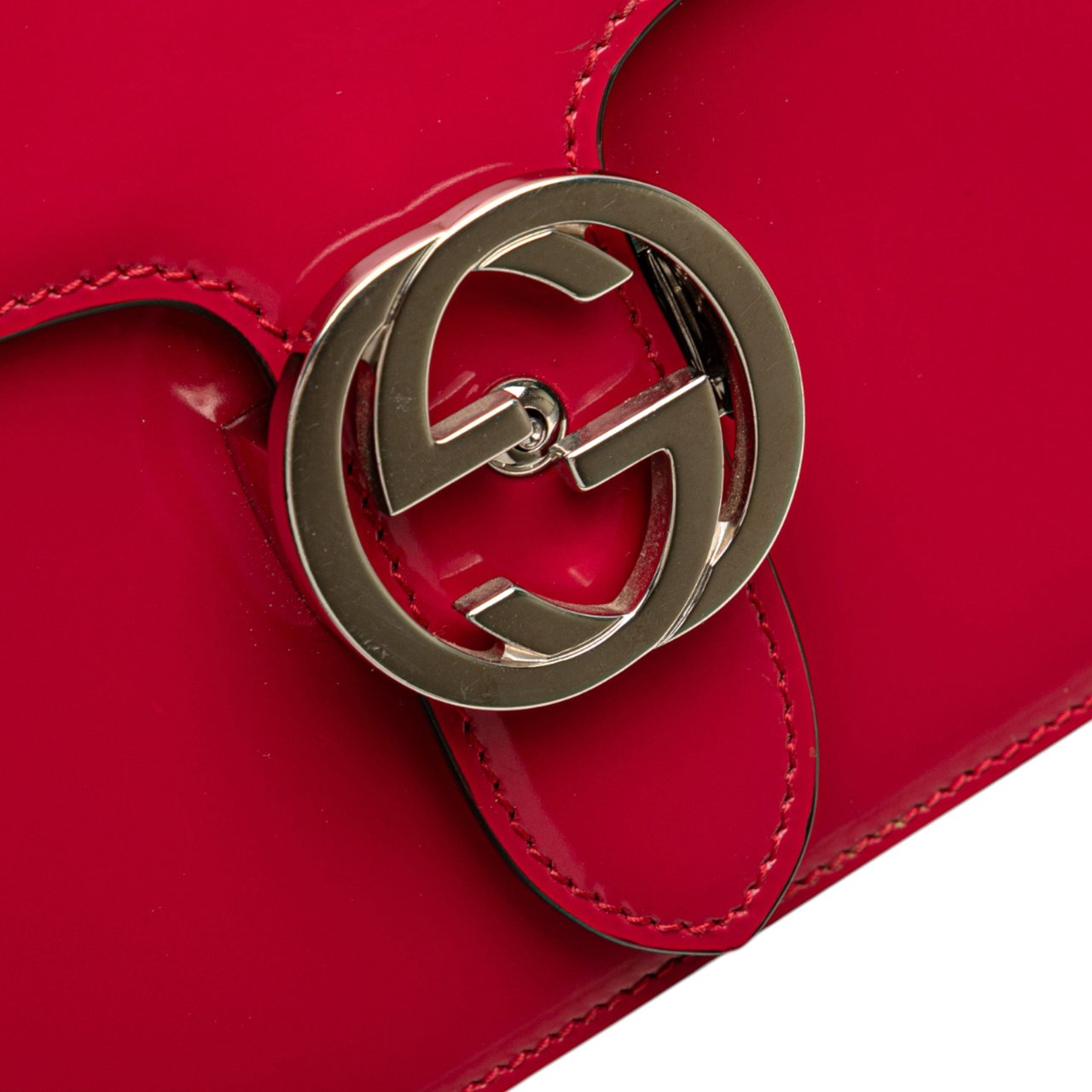 Gucci Medium Patent Dollar Interlocking G Crossbody Rood