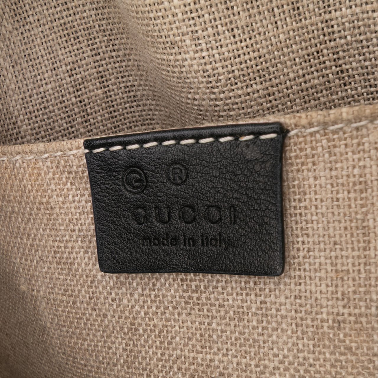 Gucci Mini Microguccissima Dome Satchel Zwart
