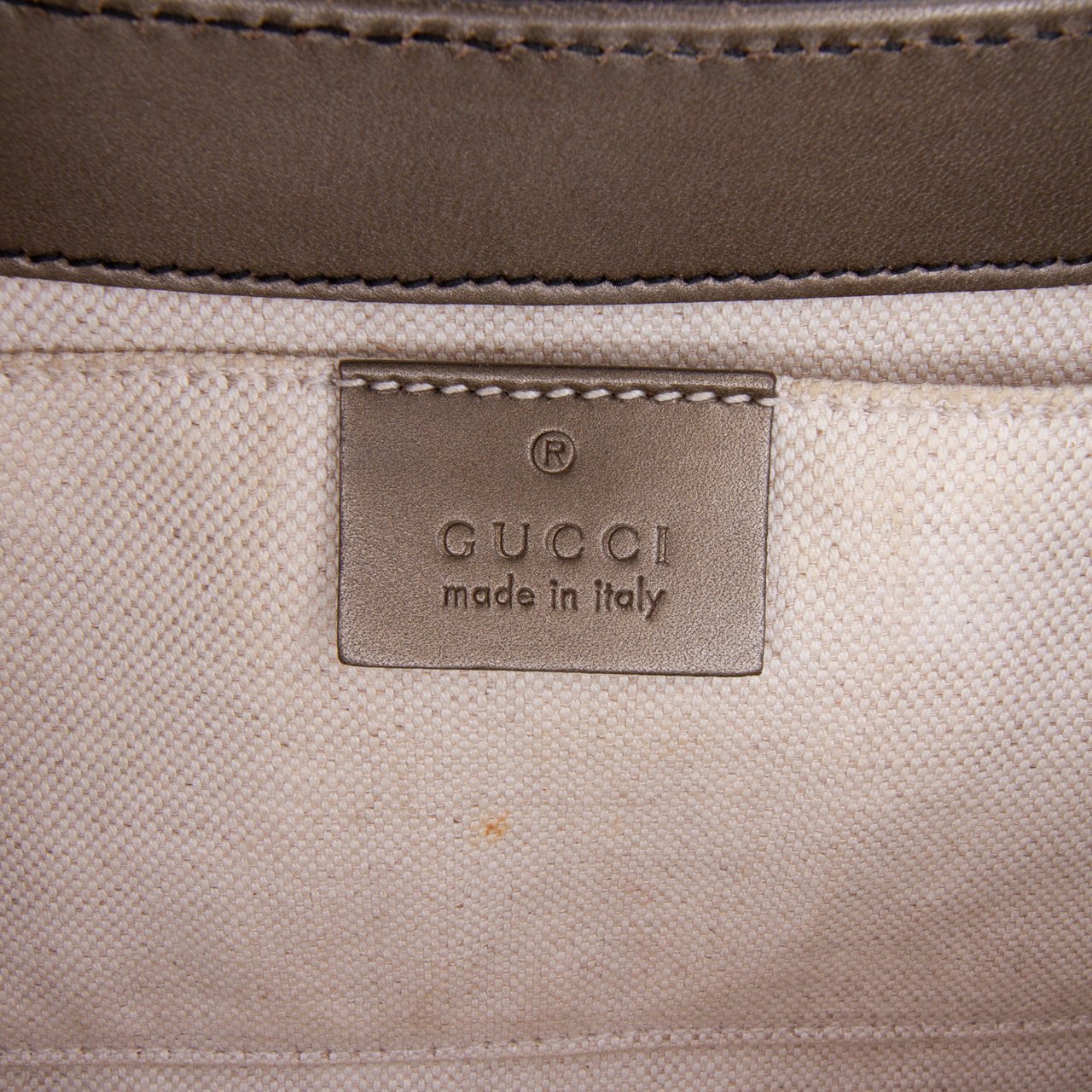 Gucci Medium Patent Guccissima Emily Shoulder Bag Zilver