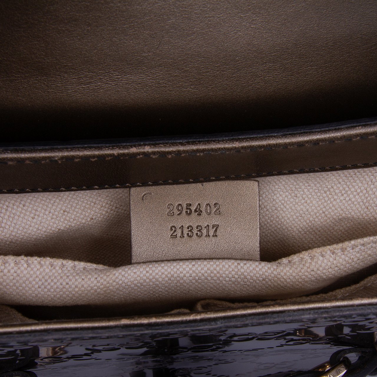 Gucci Medium Patent Guccissima Emily Shoulder Bag Zilver