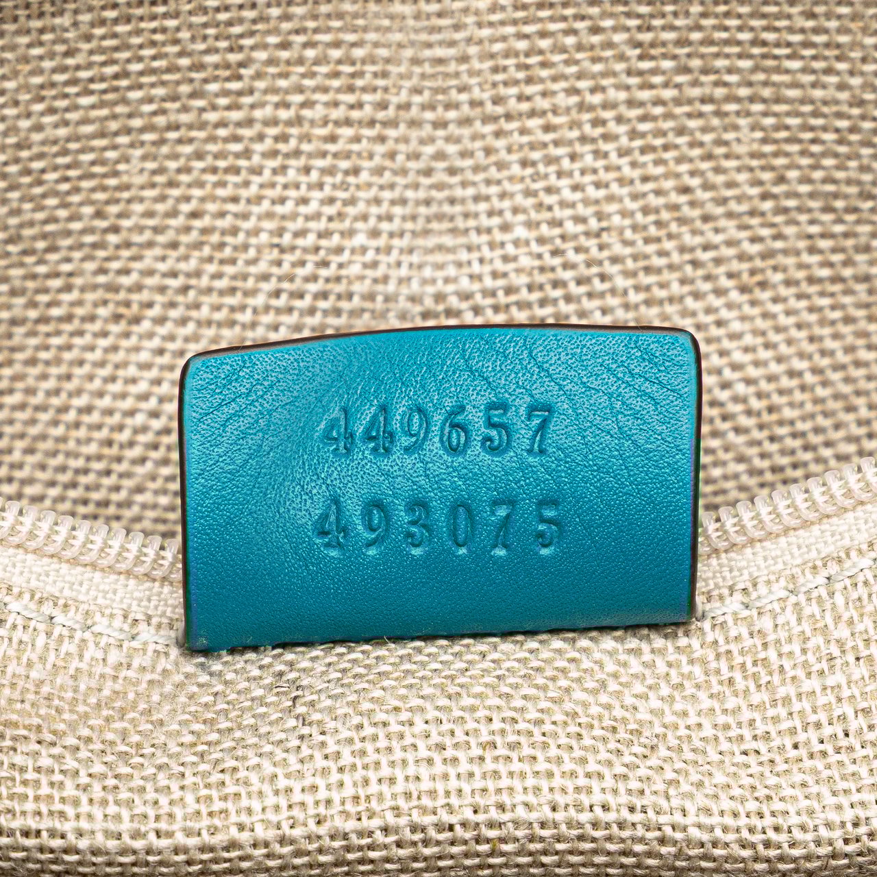 Gucci Large Microguccissima Dome Satchel Blauw