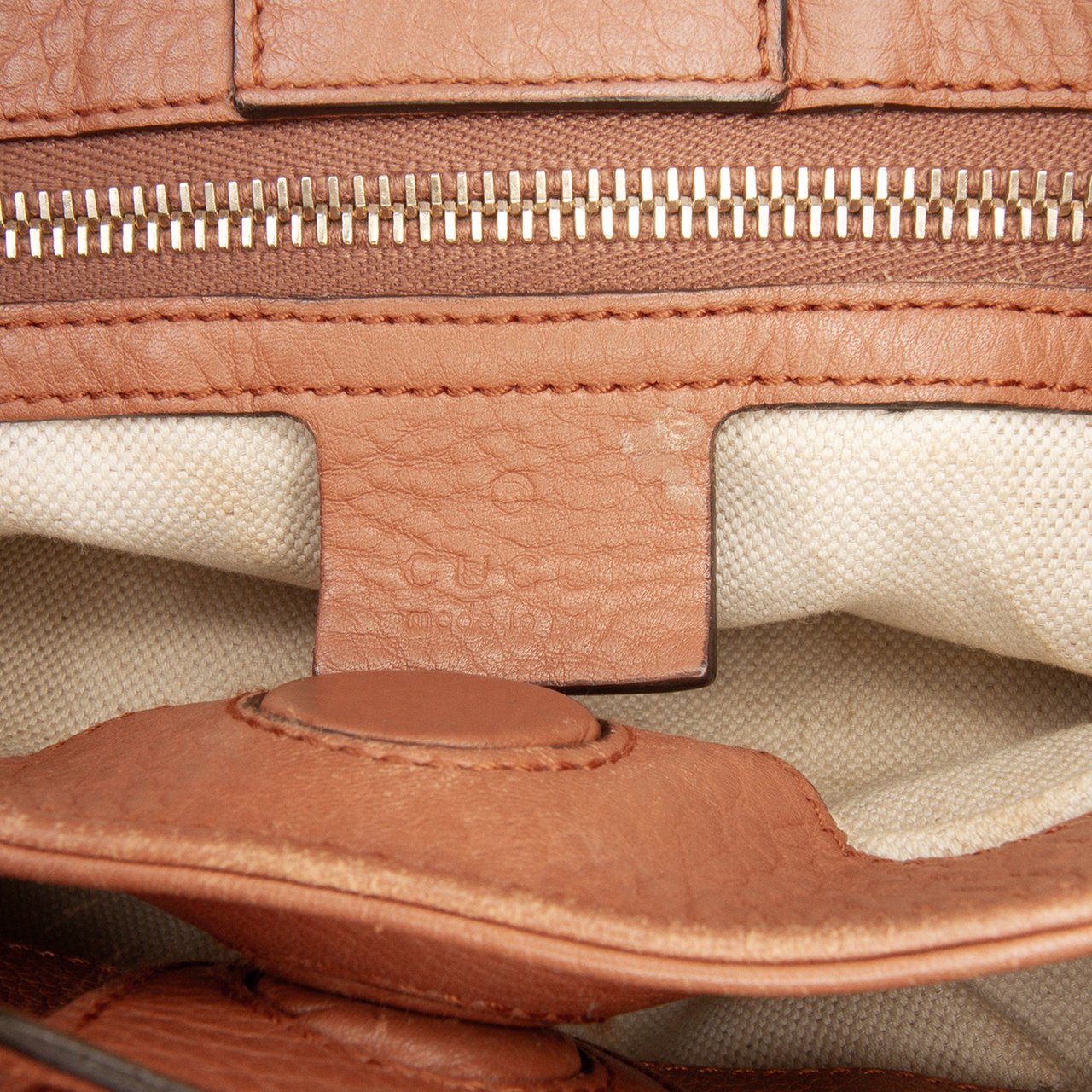 Gucci Small Calfskin Bamboo Shopper Satchel Bruin