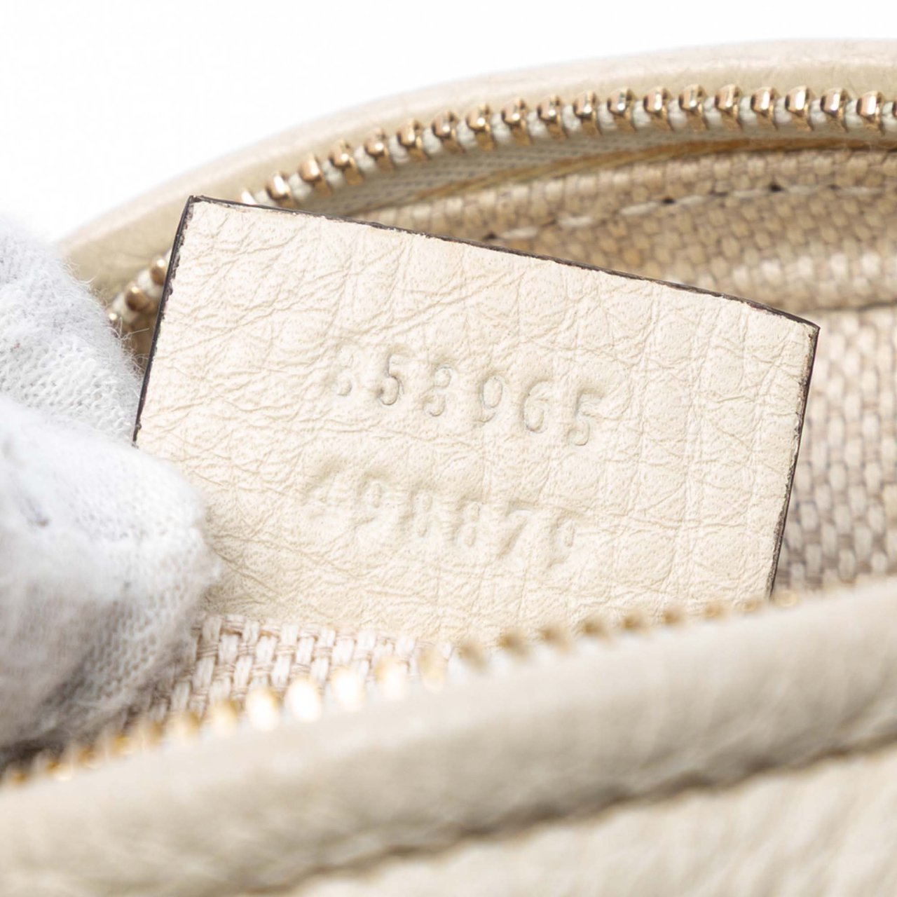 Gucci Mini Pebbled Calfskin Soho Chain Crossbody Wit