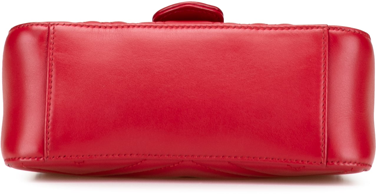 Gucci Mini GG Marmont Matelasse Leather Top Handle Bag Rood