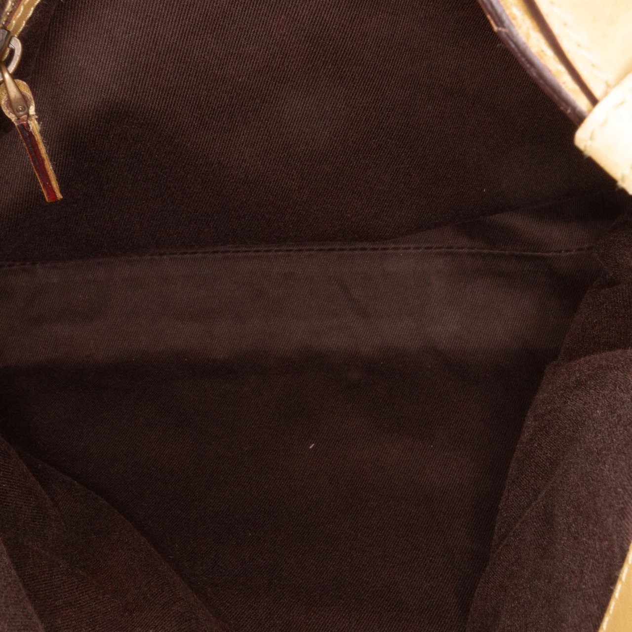 Gucci GG Canvas Piston Shoulder Bag Bruin