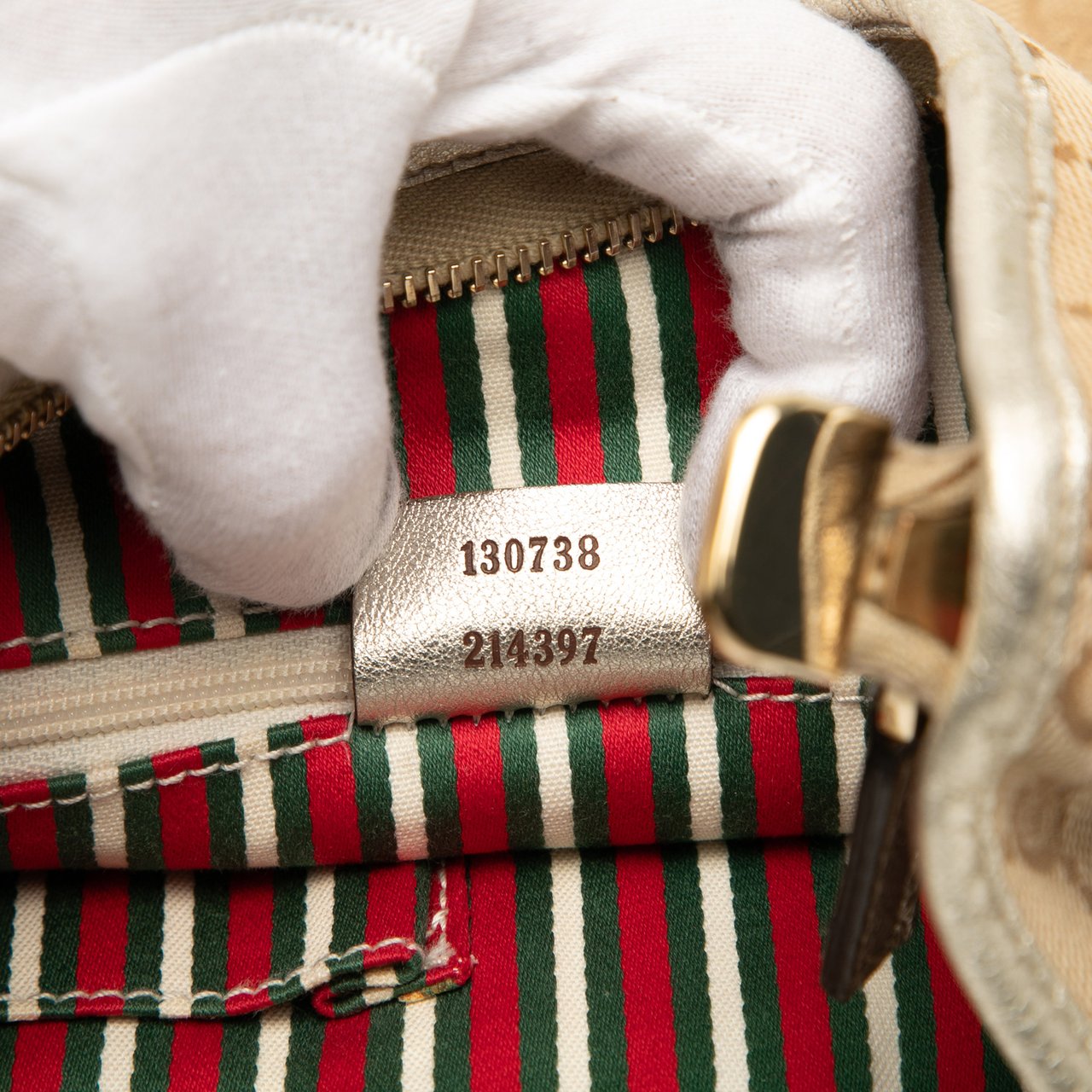 Gucci GG Canvas Abbey D Ring Shoulder Bag Bruin