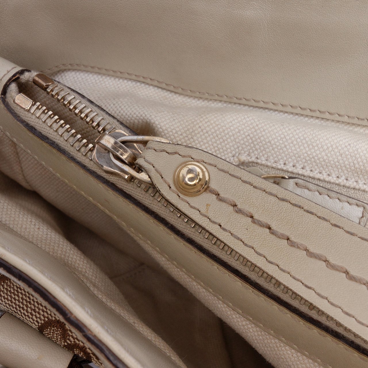 Gucci GG Canvas Sukey Tote Bruin