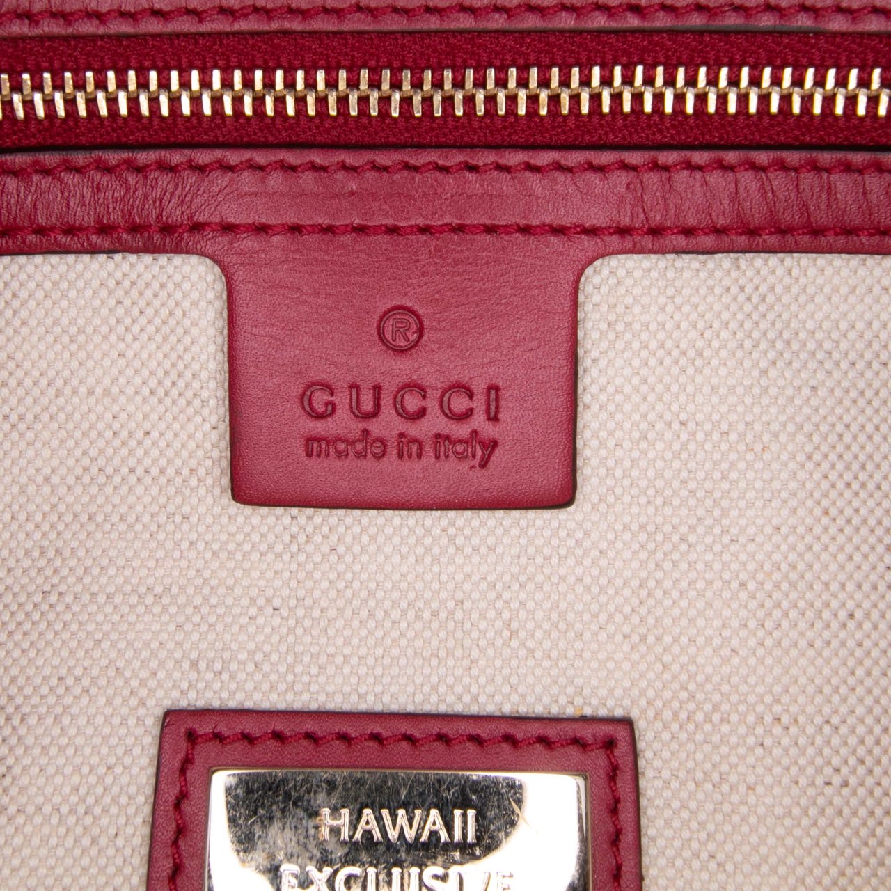 Gucci GG Canvas Heart Bit Satchel Bruin