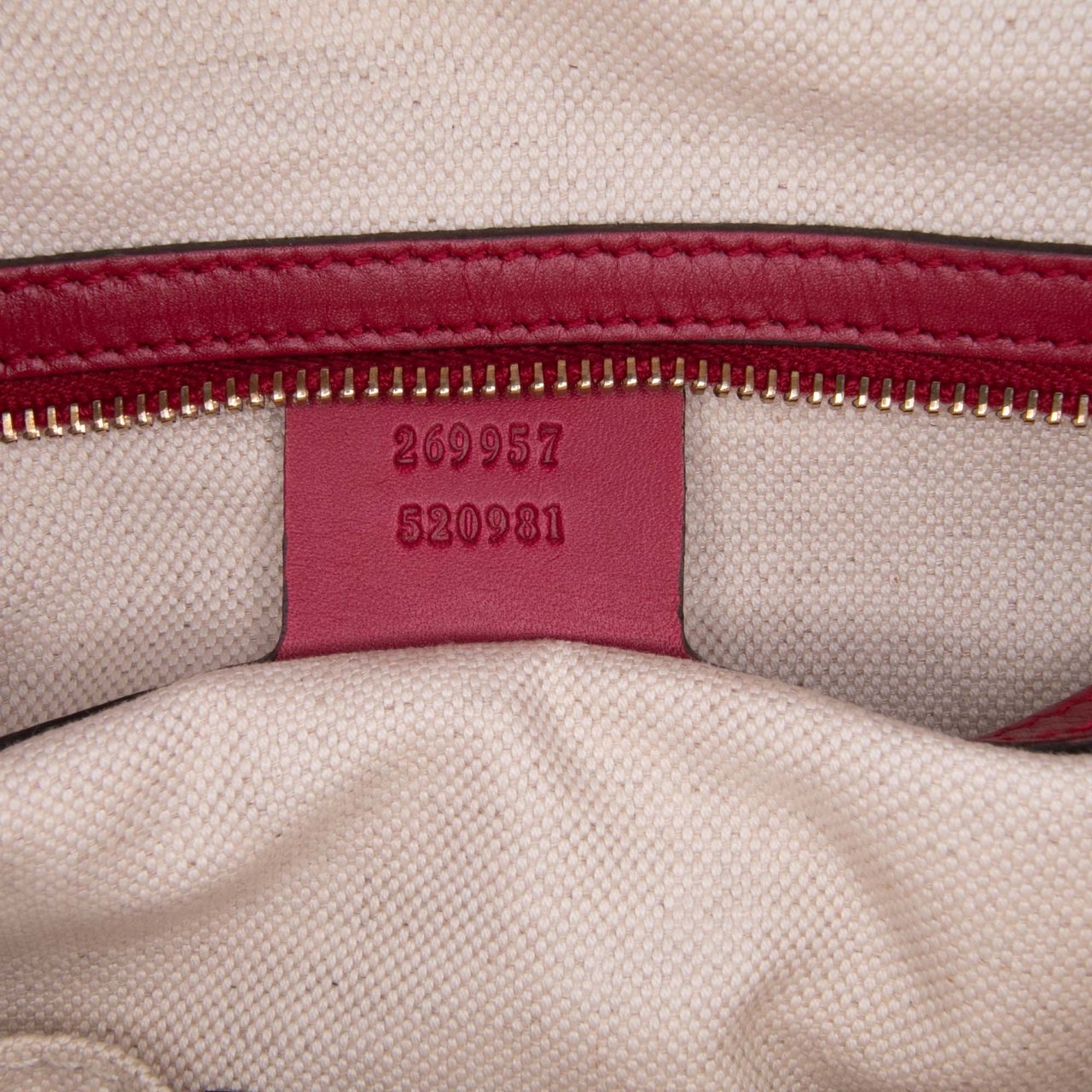 Gucci GG Canvas Heart Bit Satchel Bruin