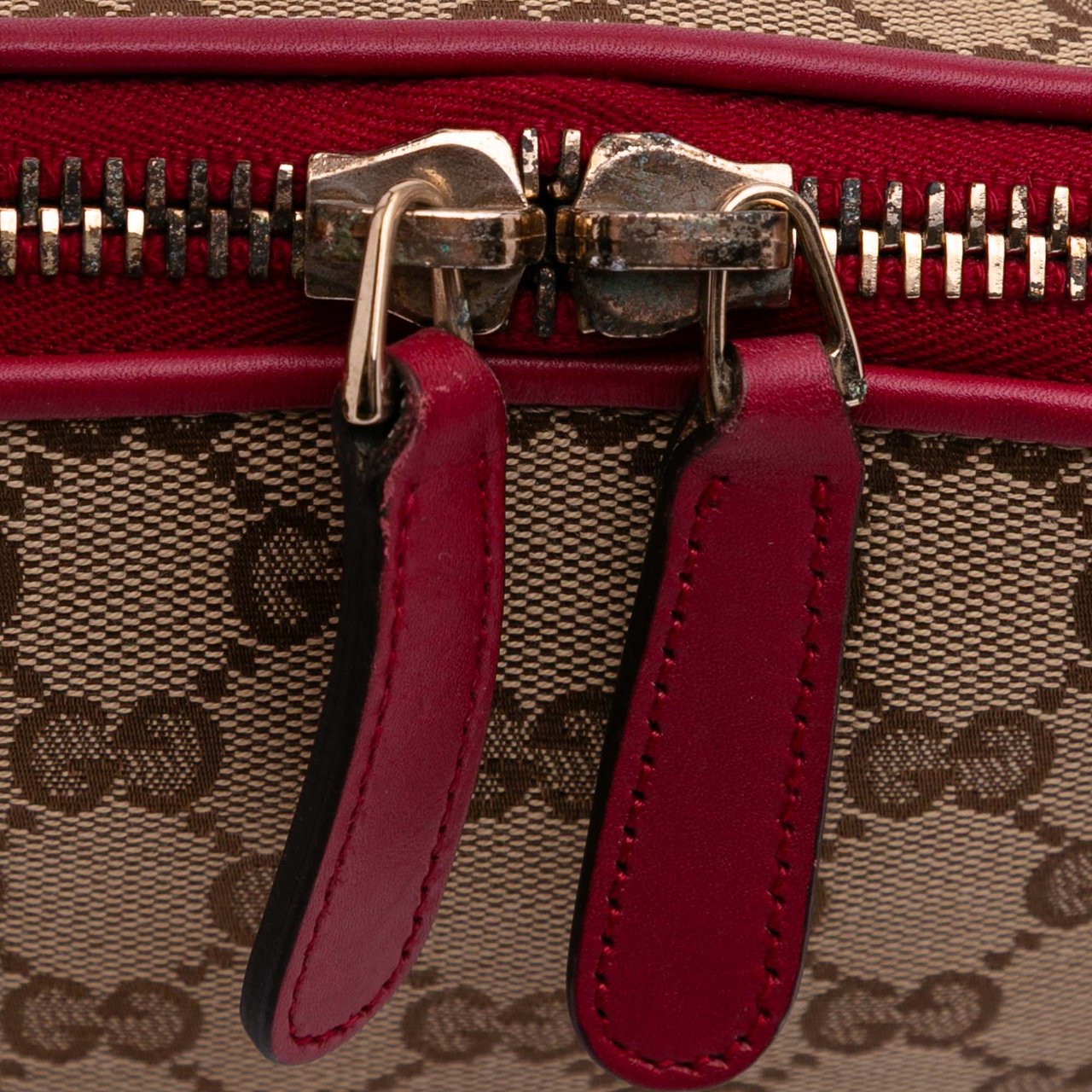 Gucci GG Canvas Heart Bit Satchel Bruin