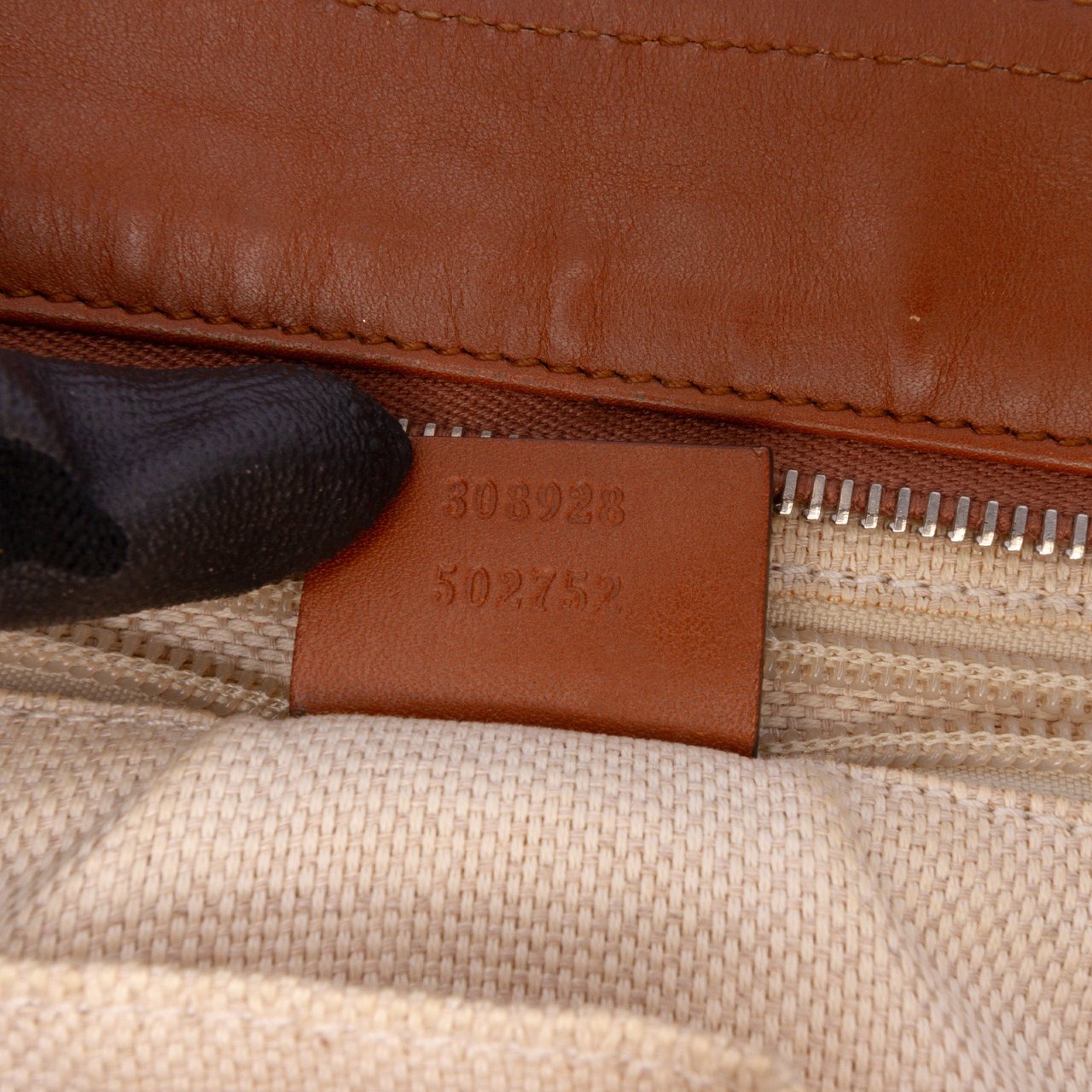 Gucci GG Canvas Tote Bruin