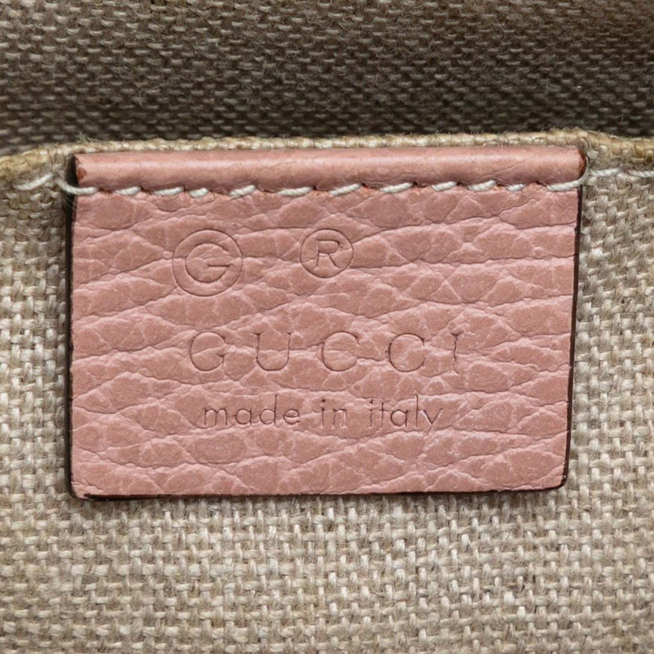 Gucci Mini Leather GG Charm Dome Satchel Roze