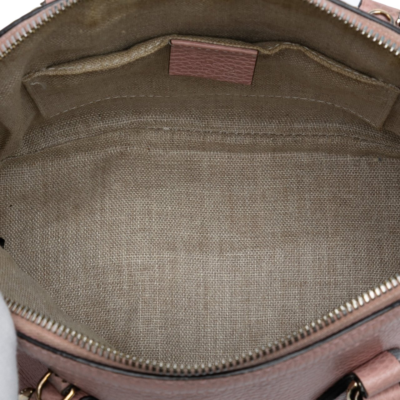 Gucci Mini Leather GG Charm Dome Satchel Roze