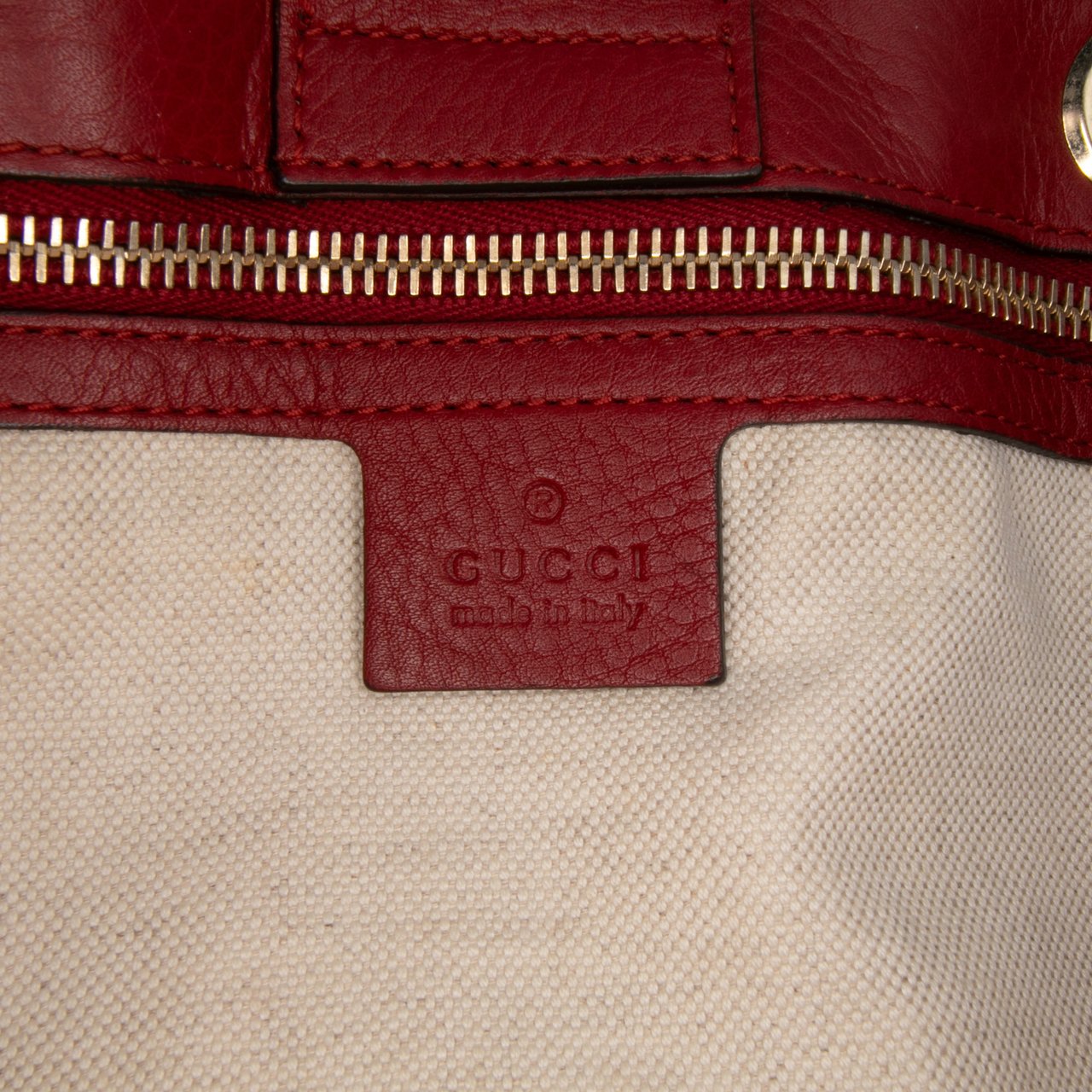 Gucci Medium Calfskin Bamboo Shopper Satchel Rood