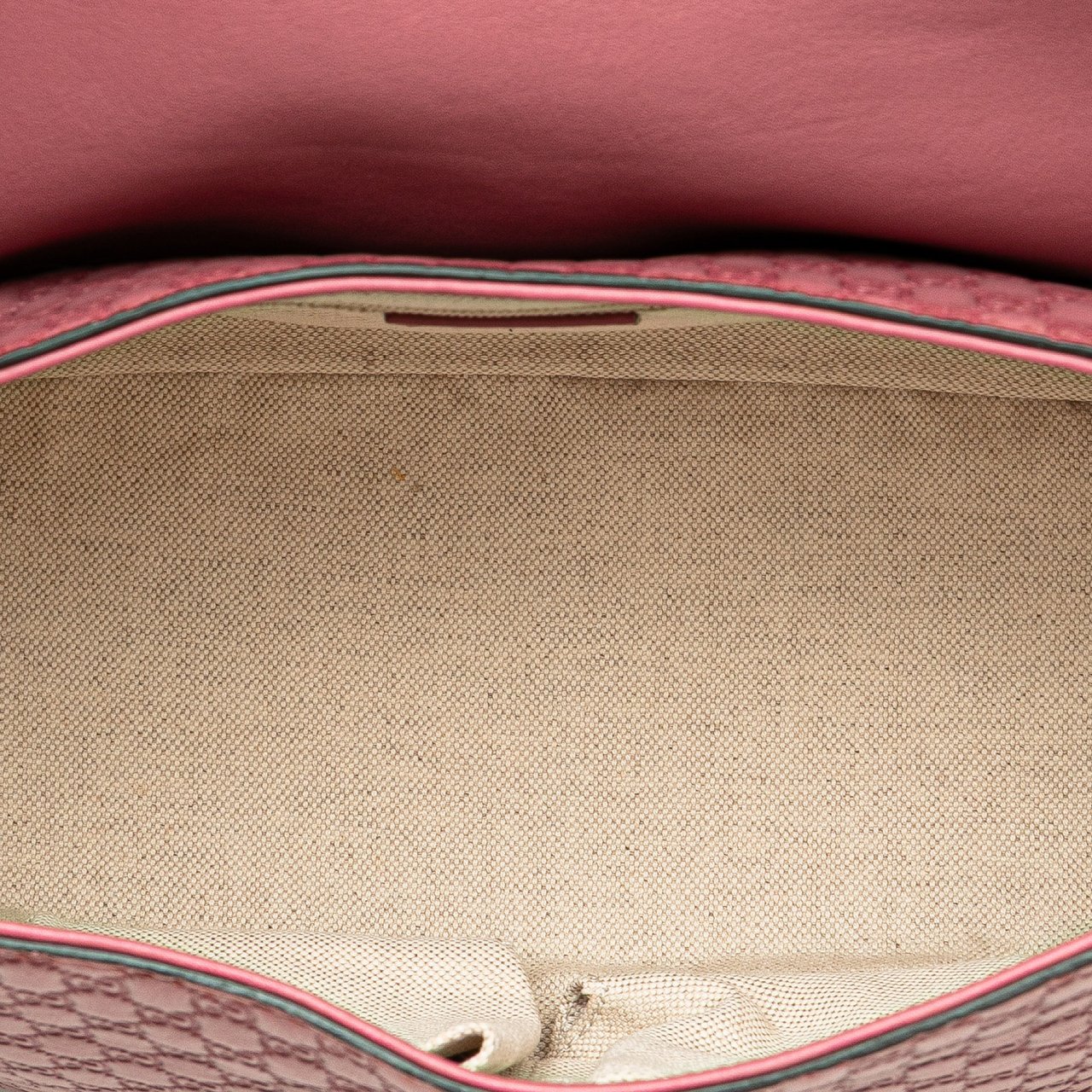 Gucci Microguccissima Sukey Crossbody Roze