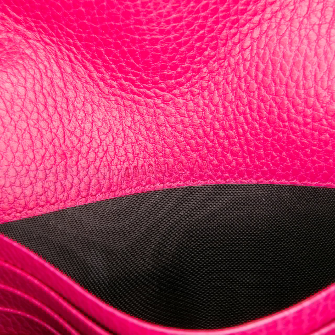 Gucci Mini Leather Dionysus Wallet on Chain Roze