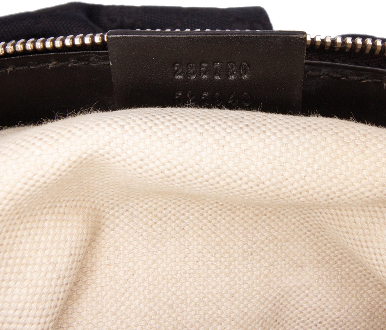Gucci GG Canvas Sukey Satchel Zwart