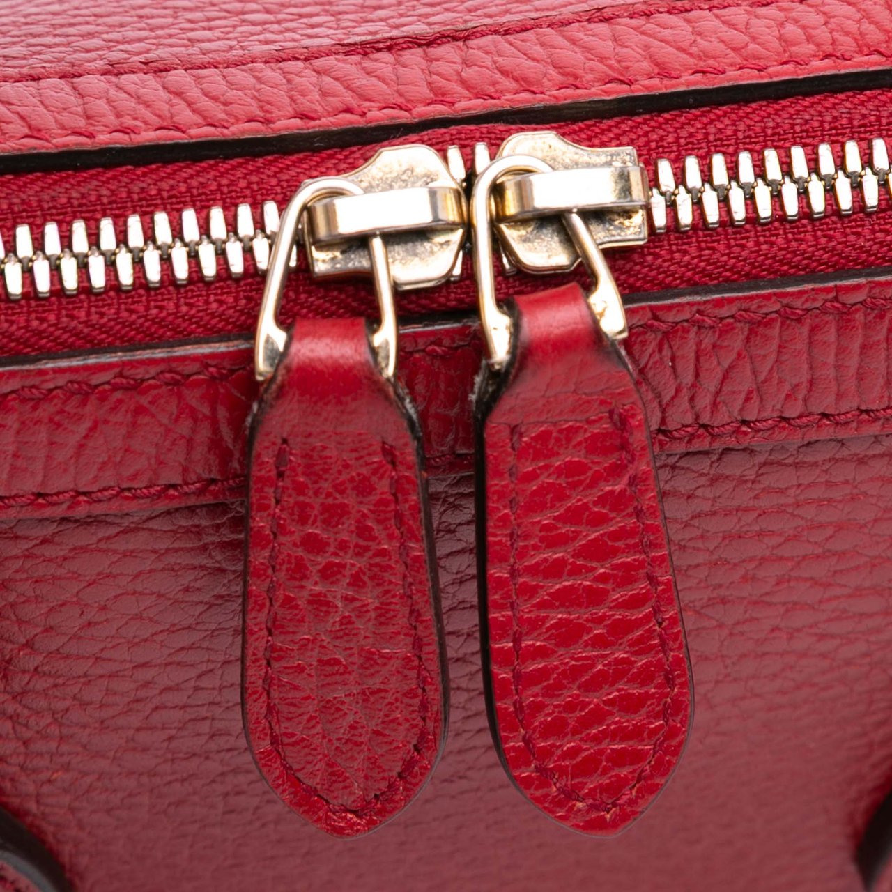 Gucci Mini Leather GG Charm Dome Satchel Rood