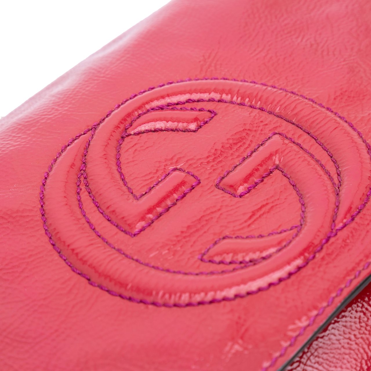 Gucci Medium Patent Soho Chain Flap Crossbody Rood