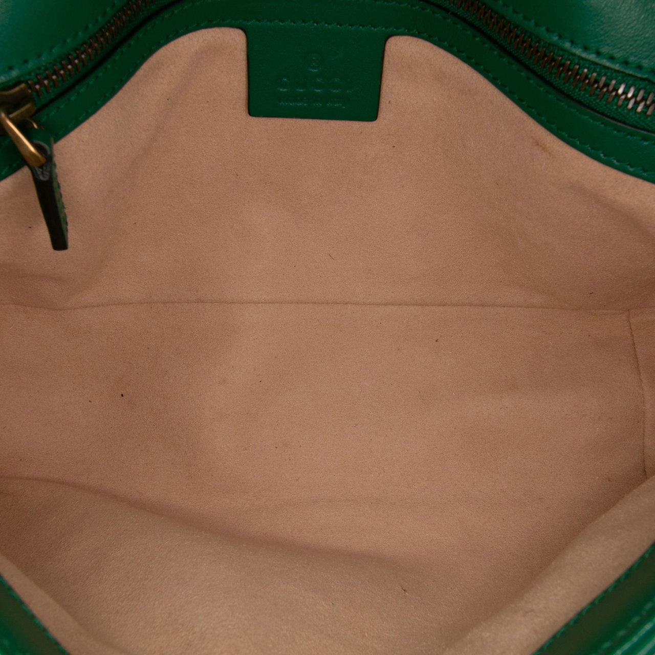 Gucci Medium GG Marmont Matelasse Leather Shoulder Bag Groen