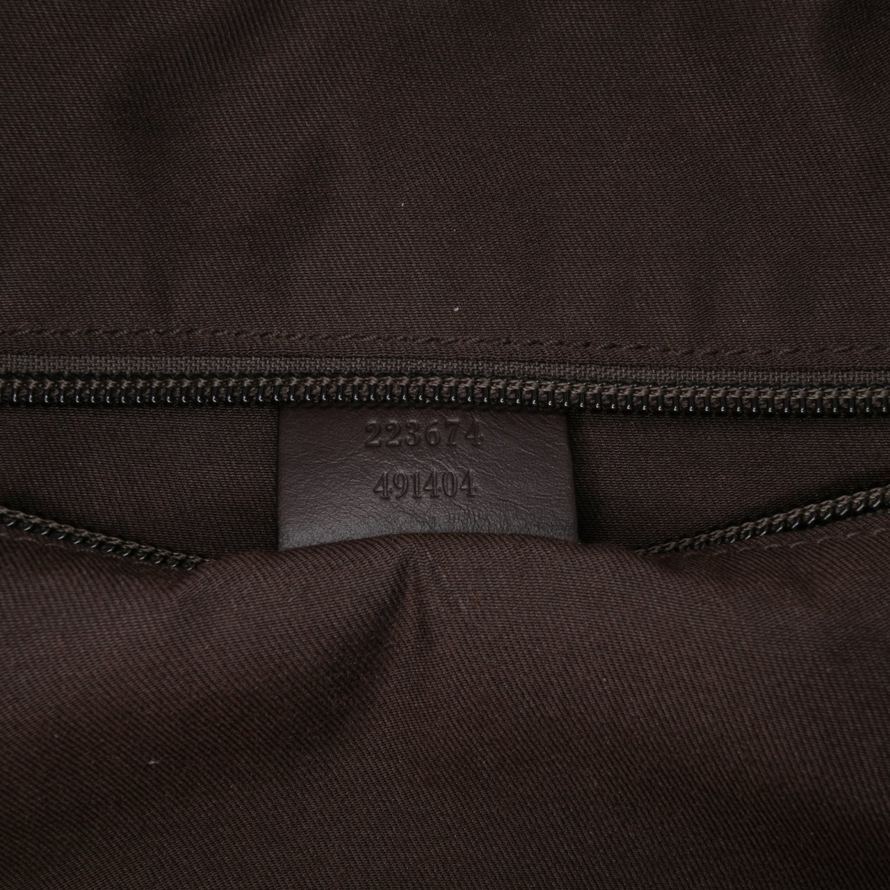 Gucci GG Supreme Travel Bag Bruin