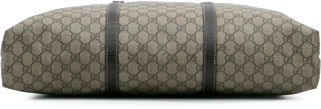 Gucci GG Supreme Travel Bag Bruin