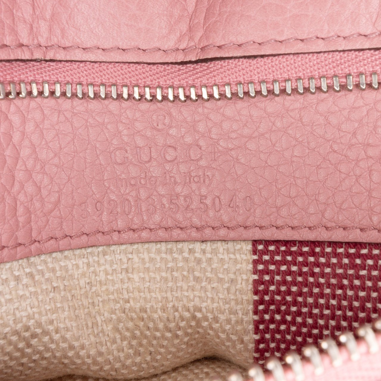 Gucci Medium Leather Bamboo Daily Satchel Roze