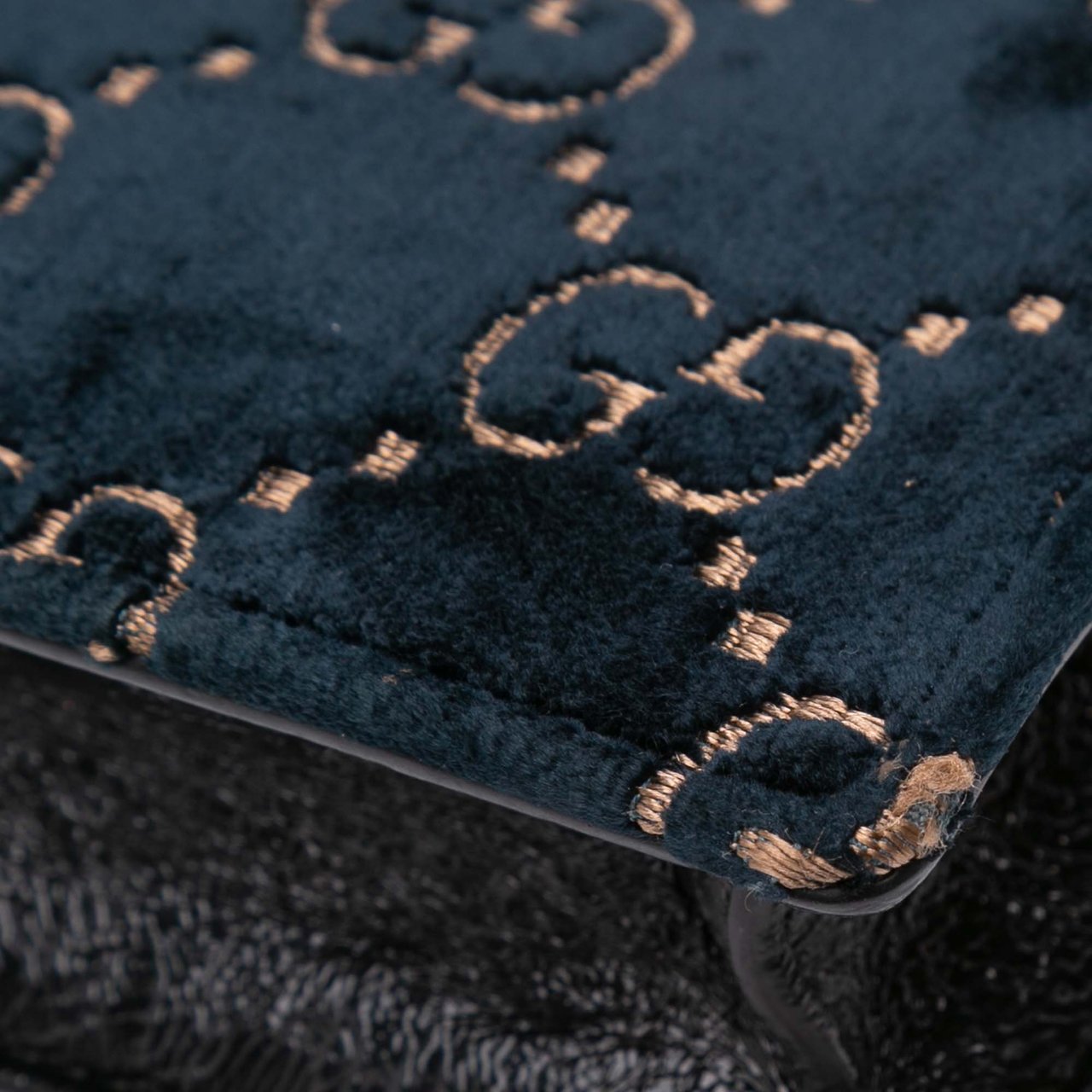 Gucci Mini GG Velvet Dionysus Crossbody Blauw