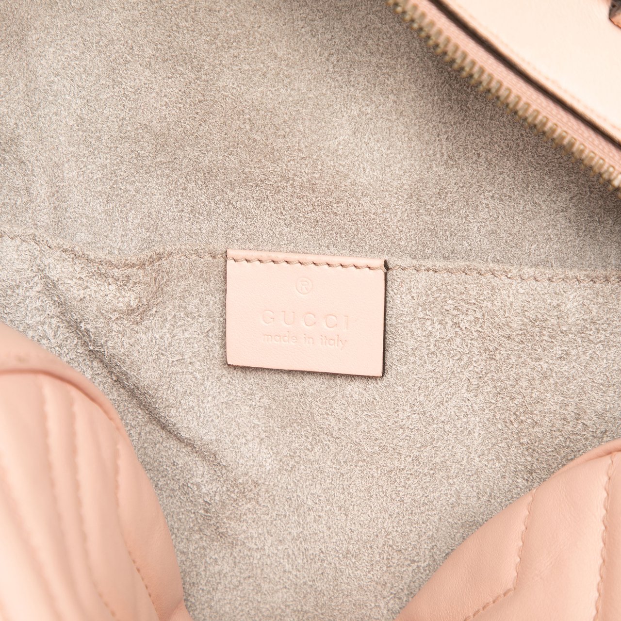 Gucci Small GG Marmont Matelasse Leather Backpack Roze