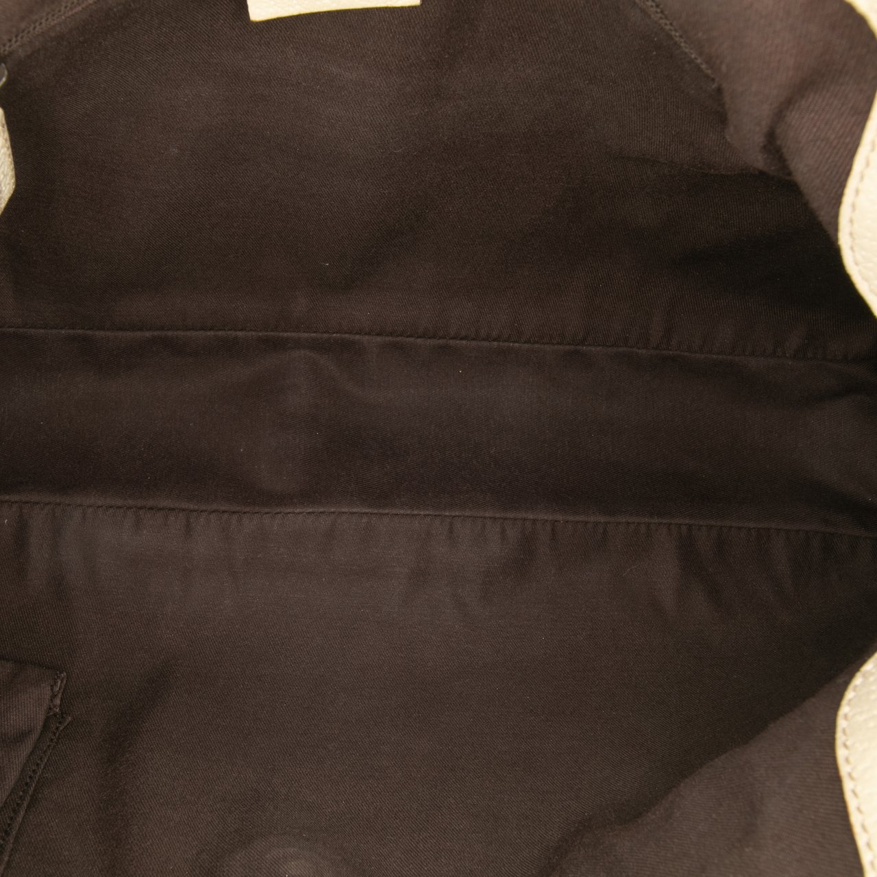 Gucci GG Canvas Eclipse Shoulder Bag Bruin