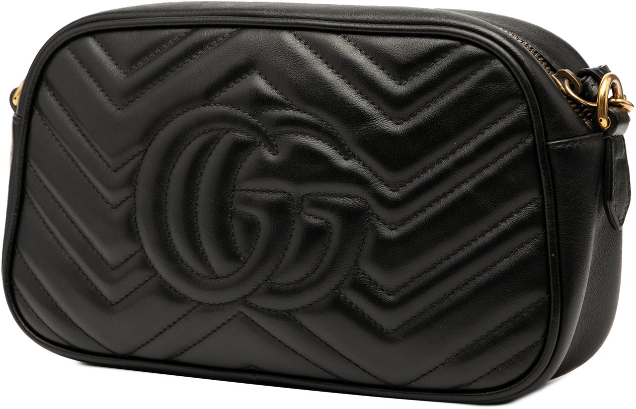 Gucci Small GG Marmont Matelasse Leather Crossbody Zwart
