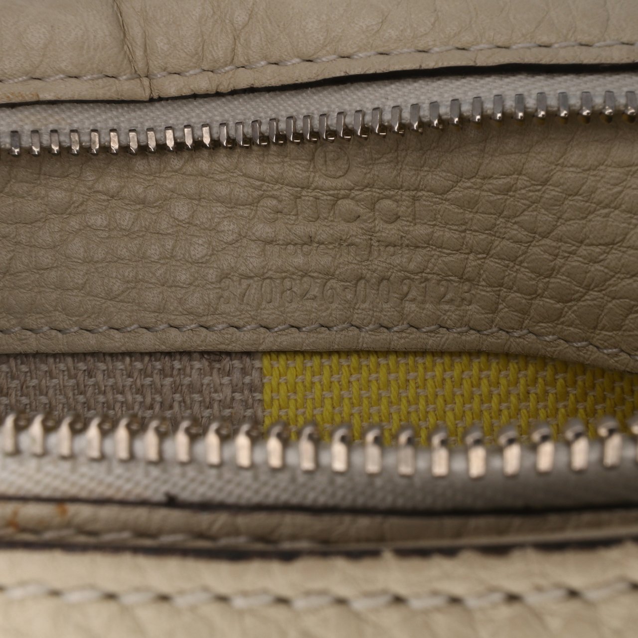 Gucci Medium Leather Bamboo Daily Crossbody Bruin