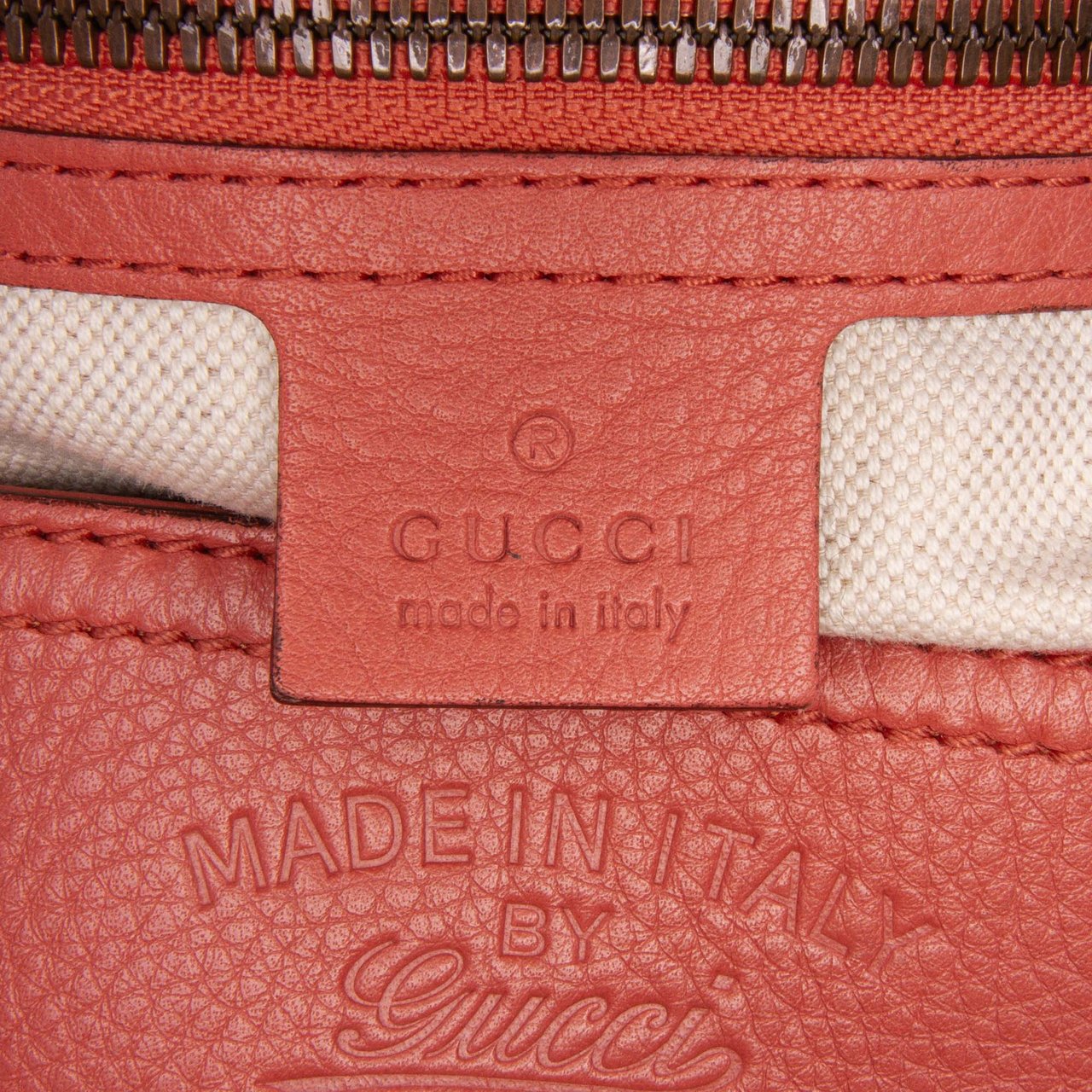 Gucci Medium Calfskin Bamboo Shopper Satchel Roze