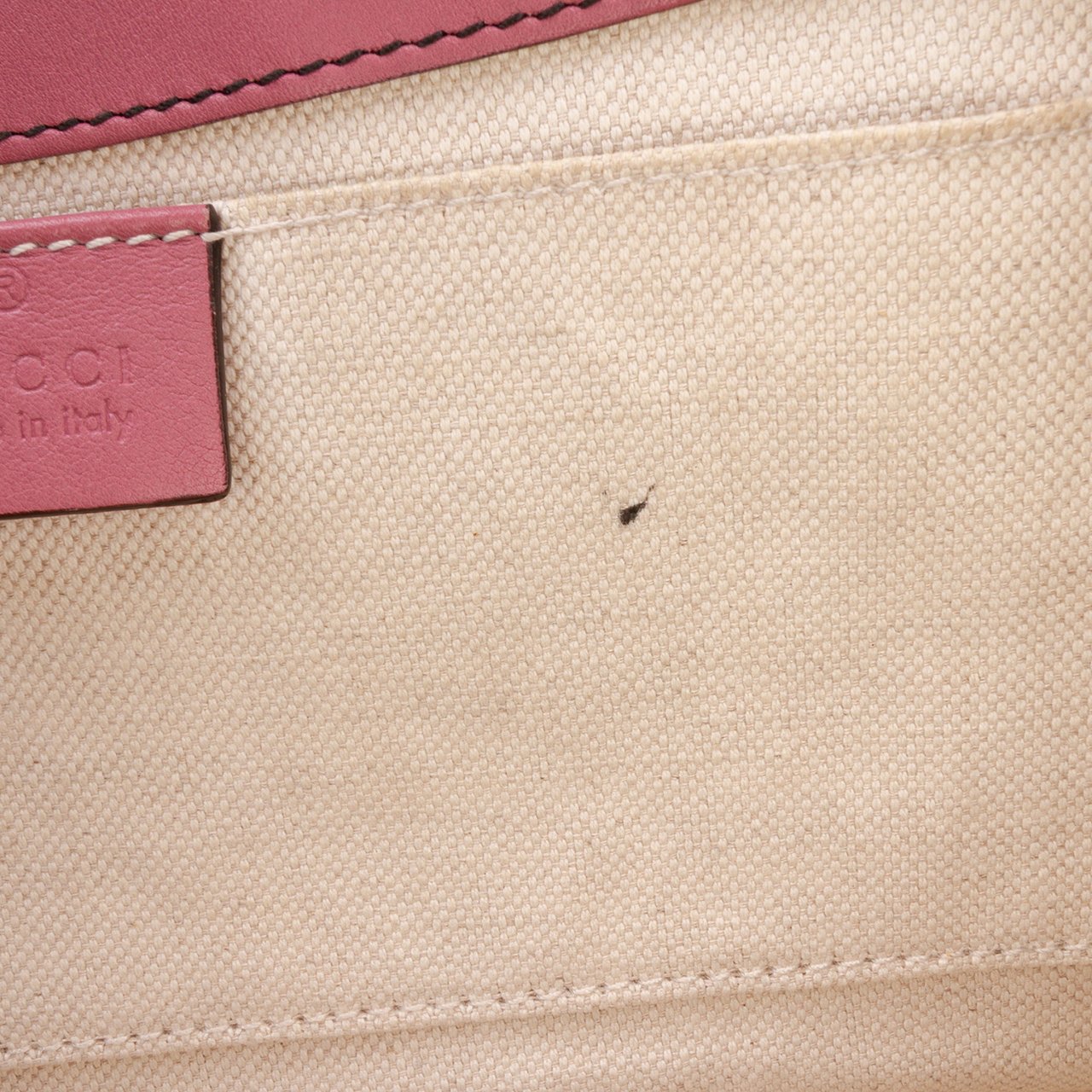 Gucci Medium Guccissima Emily Shoulder Bag Roze