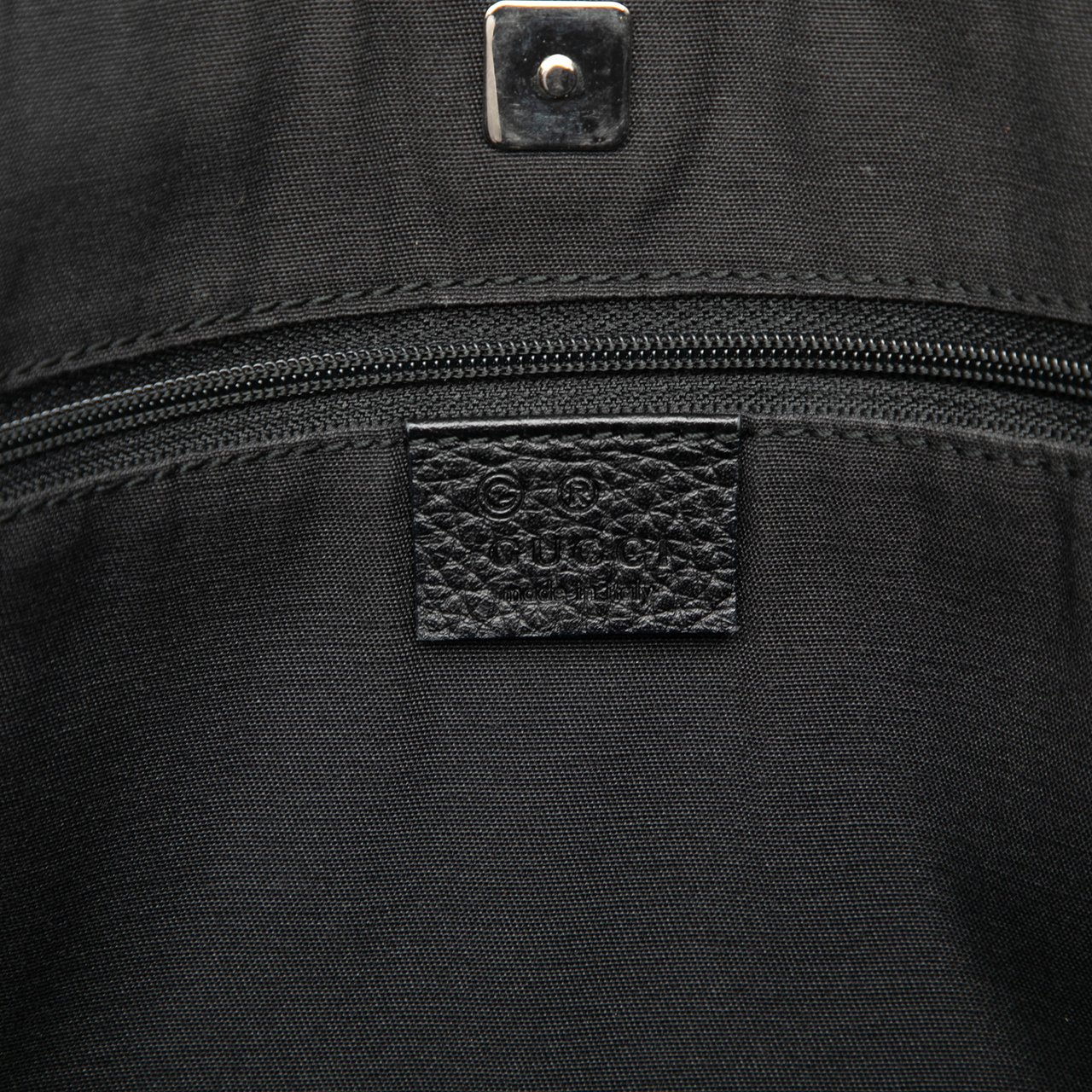 Gucci GG Nylon Abbey D Ring Pocket Tote Zwart