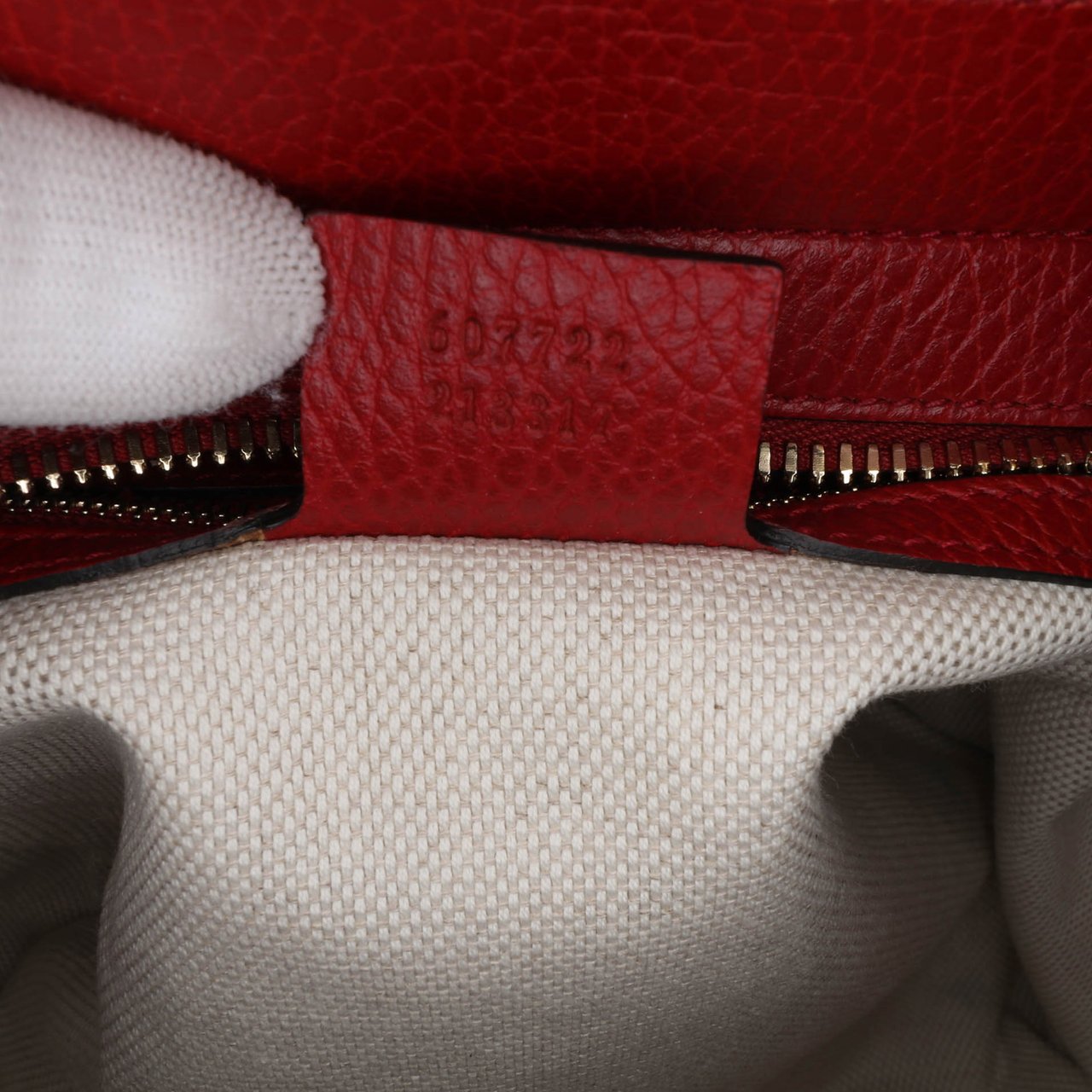 Gucci Medium Dollar Calf Soho Top Handle Convertible Tote Rood