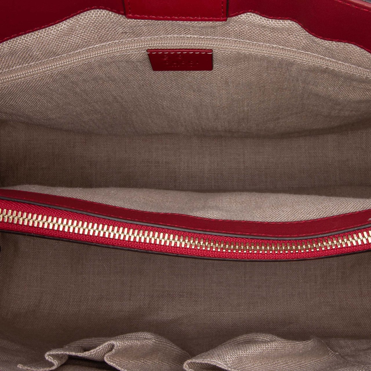 Gucci Large Soft Microguccissima Satchel Rood