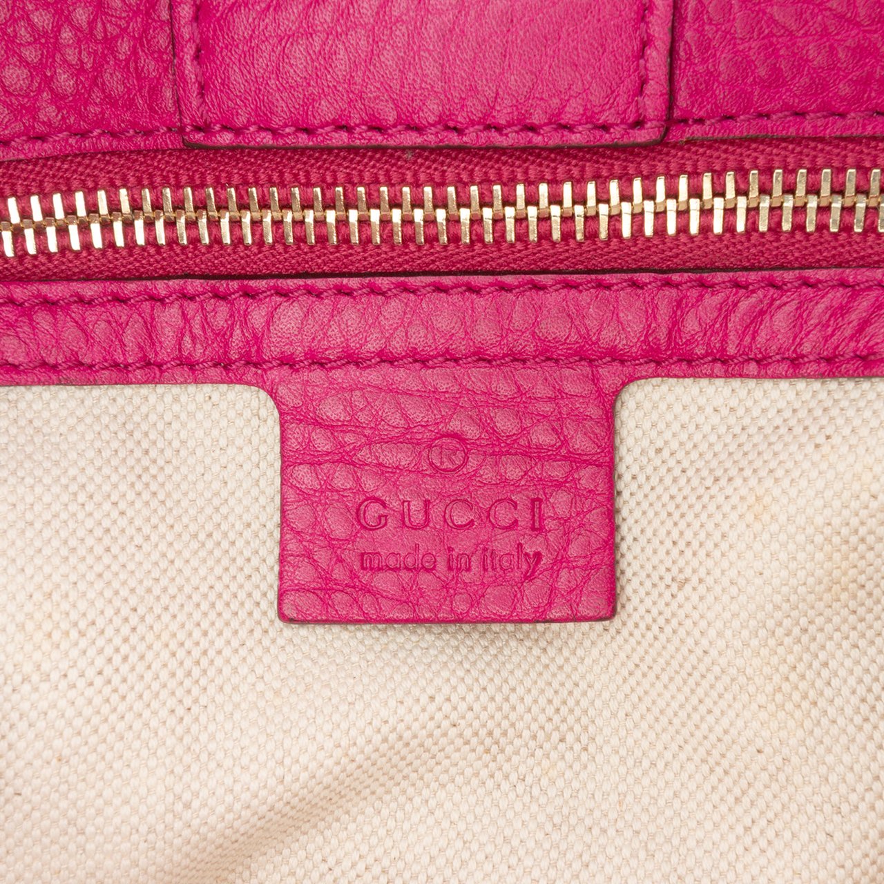 Gucci Medium Calfskin Bamboo Shopper Satchel Roze
