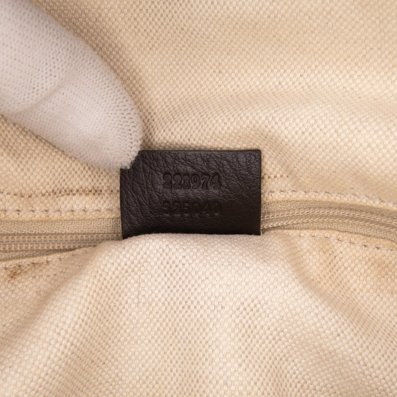 Gucci GG Canvas Sukey Satchel Bruin