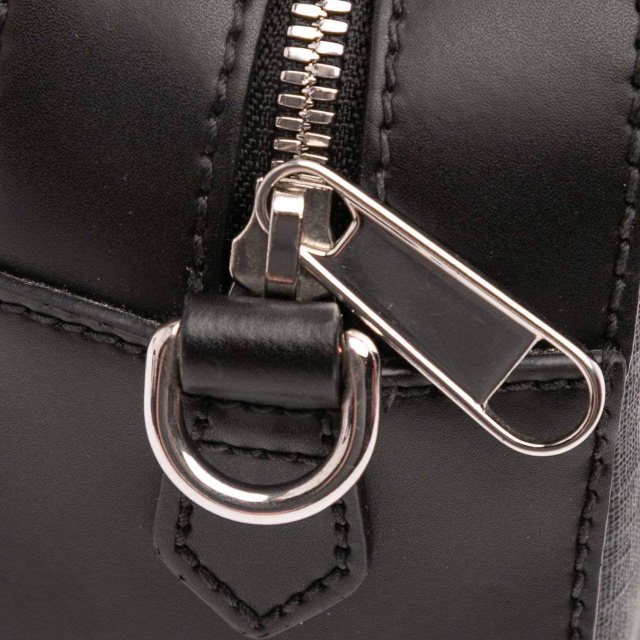 Gucci GG Supreme Web Crossbody Zwart