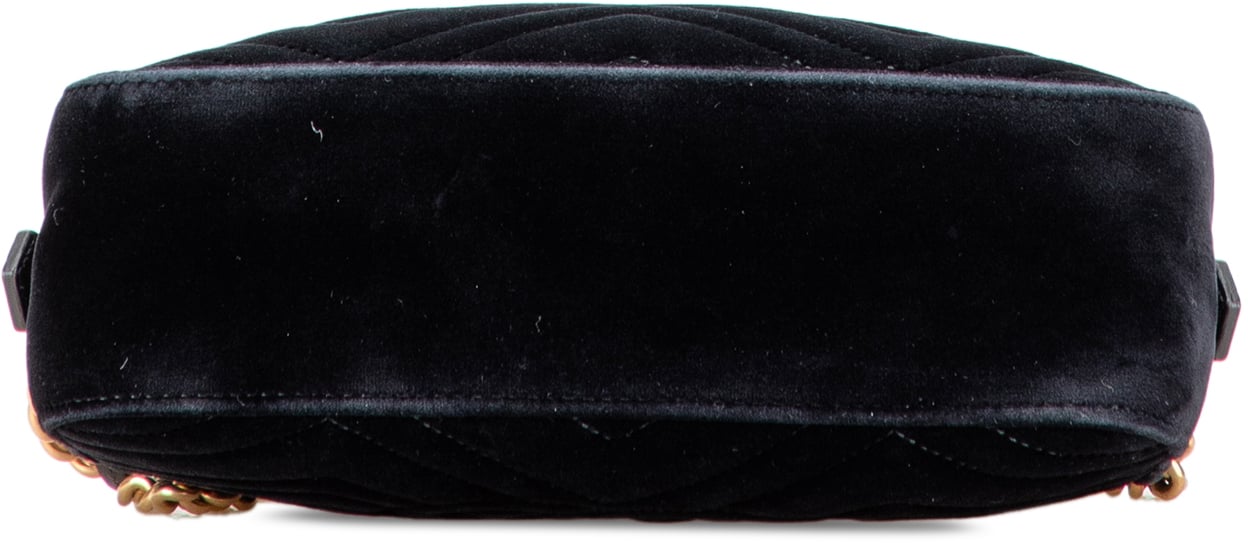Gucci Small GG Marmont Matelasse Velvet Crossbody Zwart